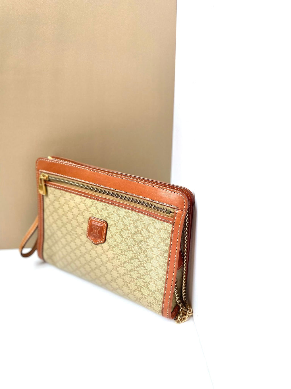 CELINE Beige Apricot Old Flower Leather Gold Arc de Triomphe Buckle Small Bag/Side Bag/Messenger Bag