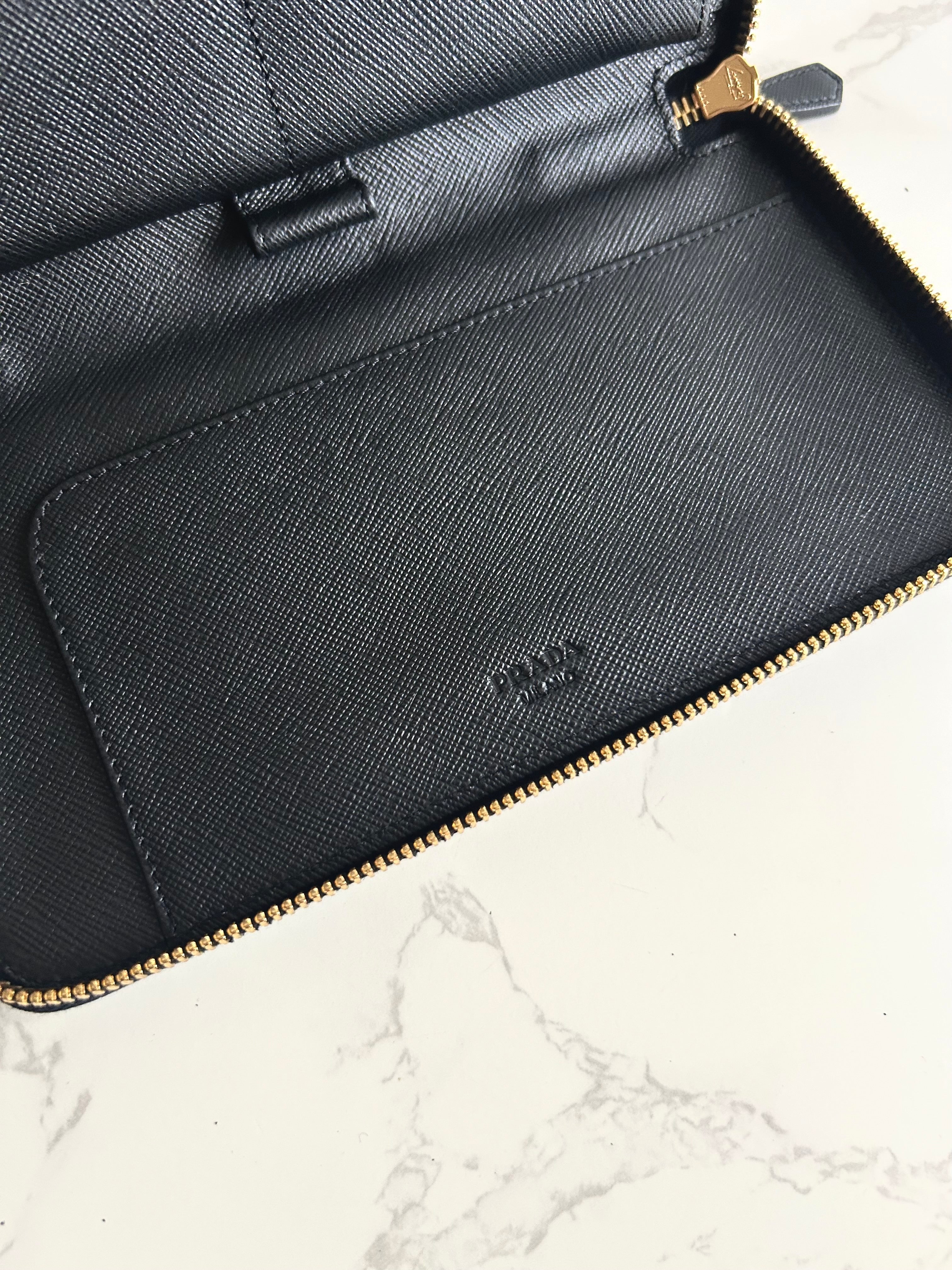 PRADA black gold triangle cowhide leather zipper long wallet/wallet/purse