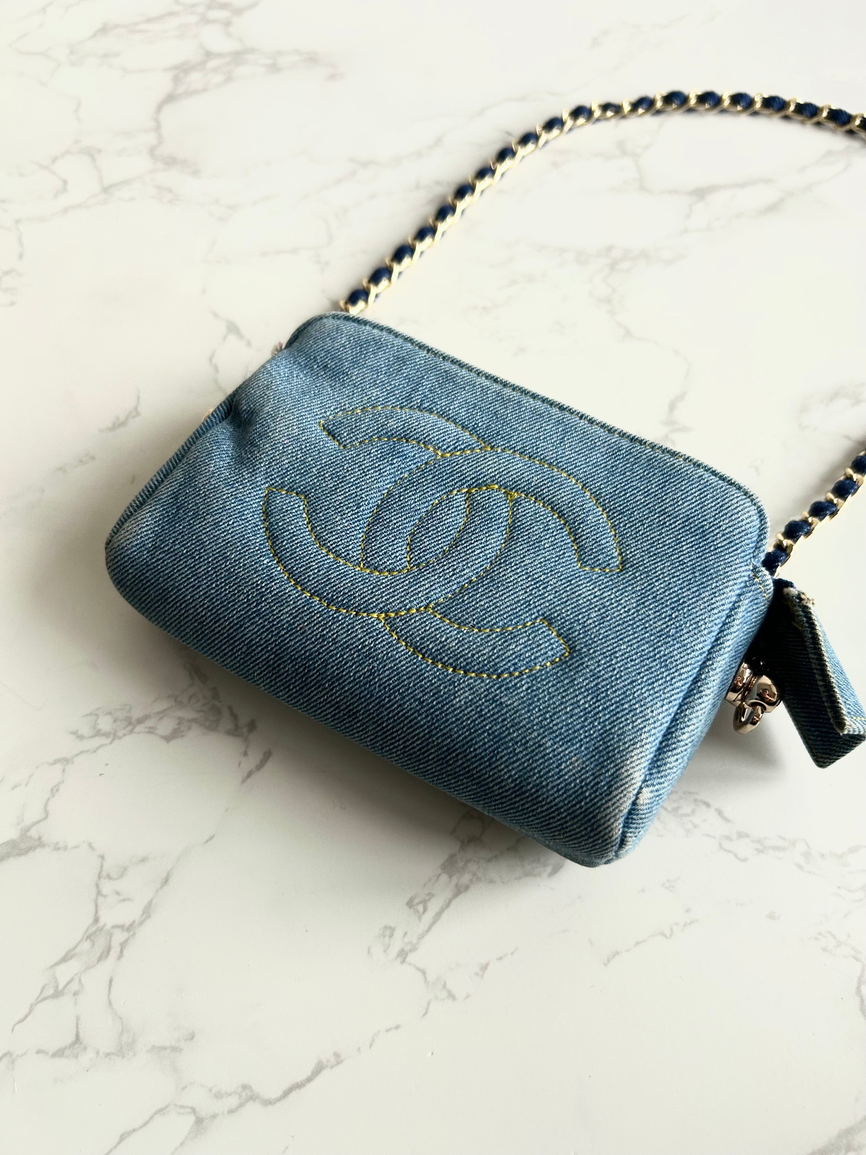 Extremely Rare Used Chanel Two-Way Topstitched Denim Bag Shoulder Bag Crossbody Bag
