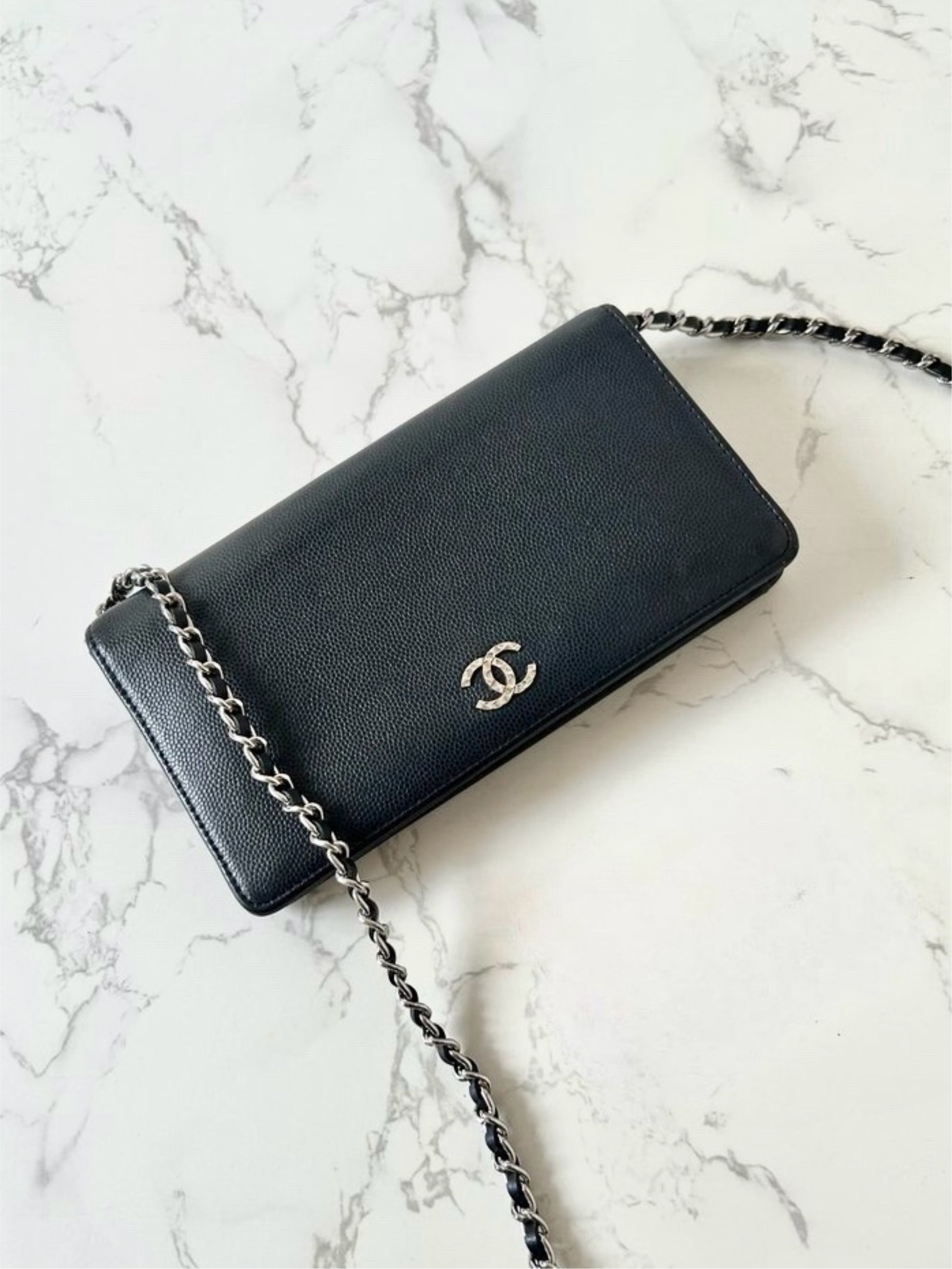 稀有Chanel雕花銀扣黑色魚子醬WOC/錢包/斜背包/側背包