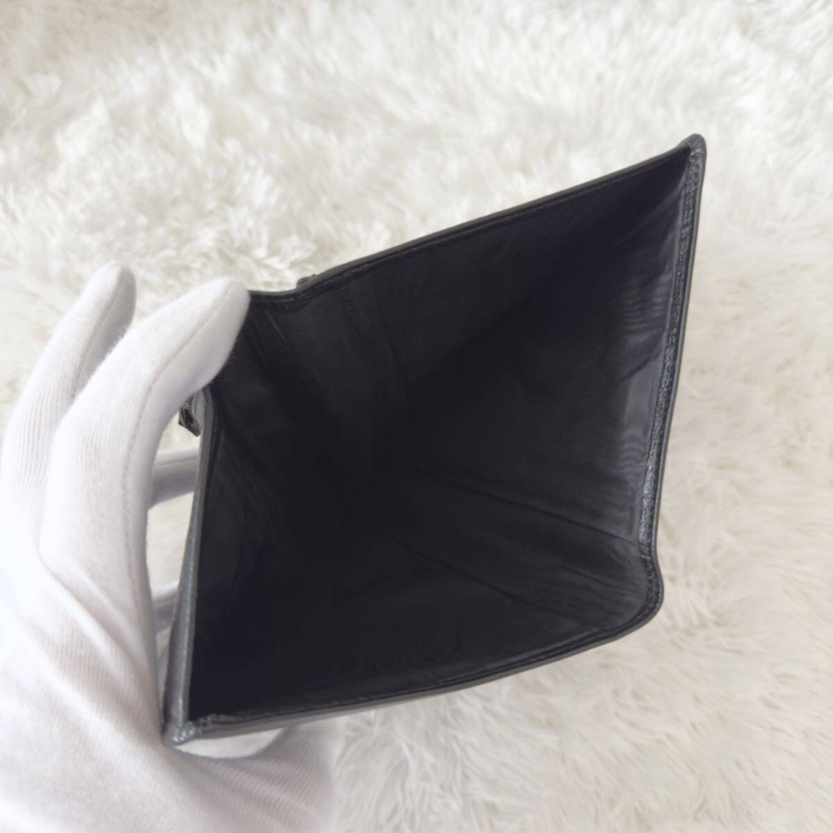 CHANEL rare black gold label short and medium wallet/wallet/passport holder