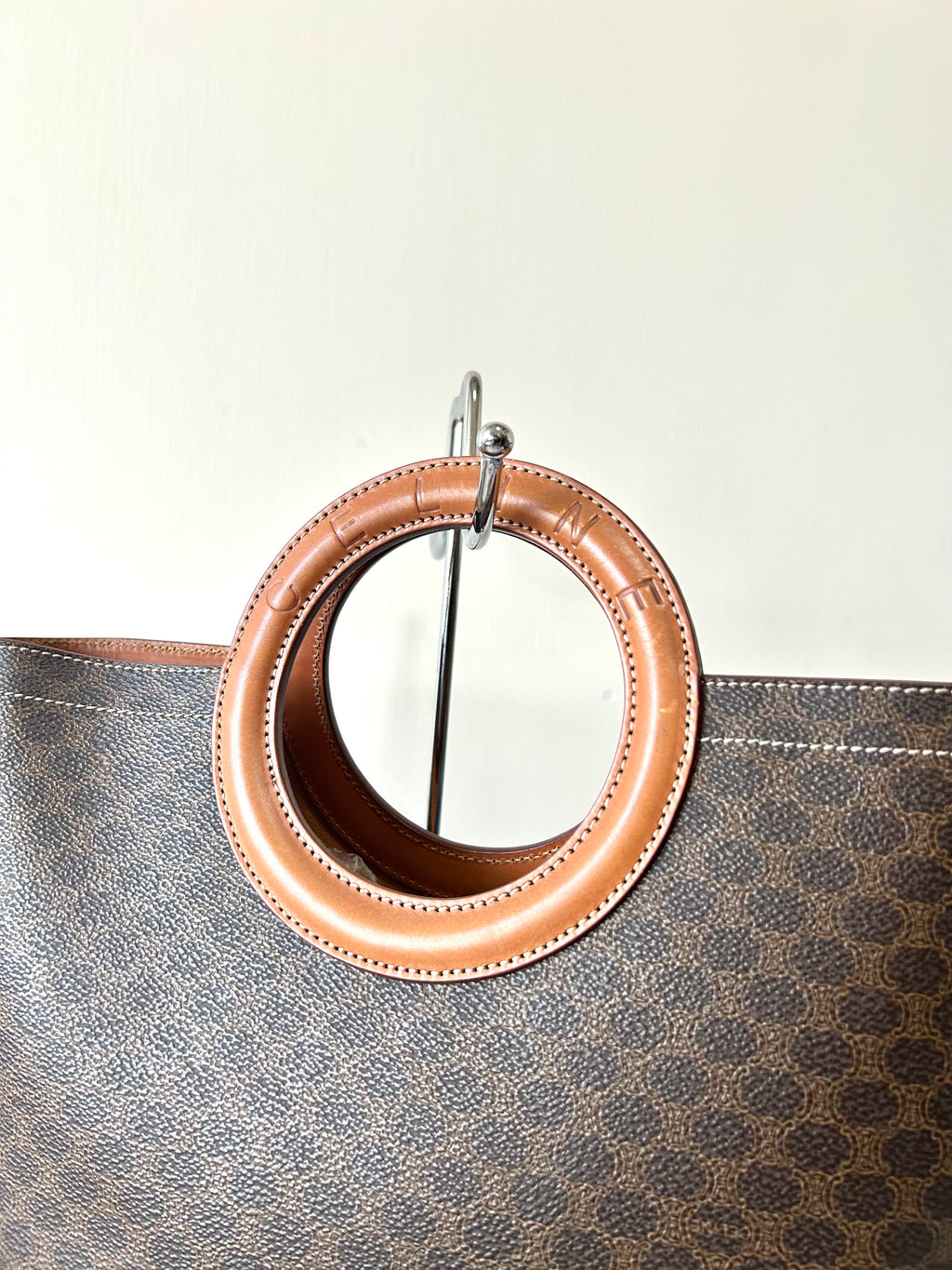 CELINE rare large leather ring coffee color old flower tote bag / handbag