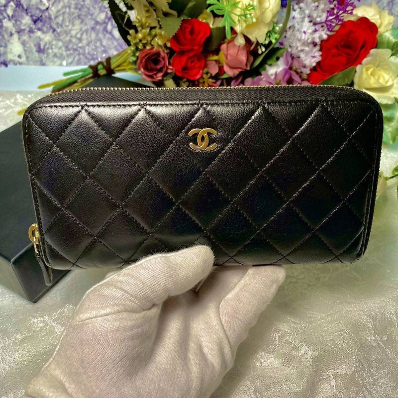 CHANEL 黑色金標羊皮皮革拉鍊長夾/錢包- 日本中古二手Vintage