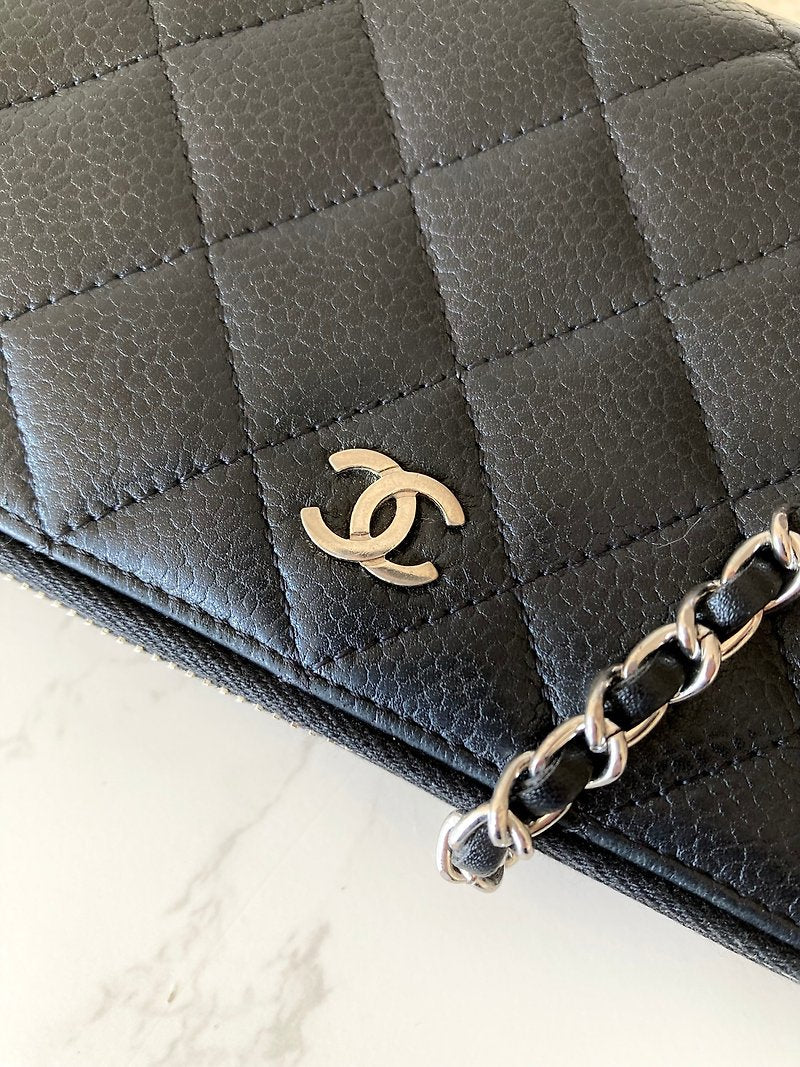 CHANEL Black Silver Caviar Leather Zipper Side Bag/Slant Bag/Long Clip/Wallet - Japanese Second-hand Vintage