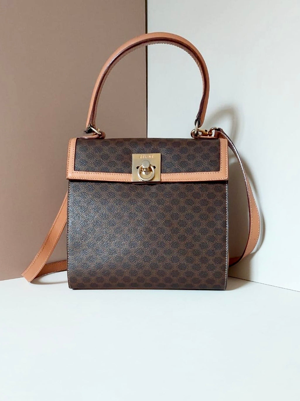CELINE rare coffee color old flower small Kelly / side bag / oblique bag / handbag