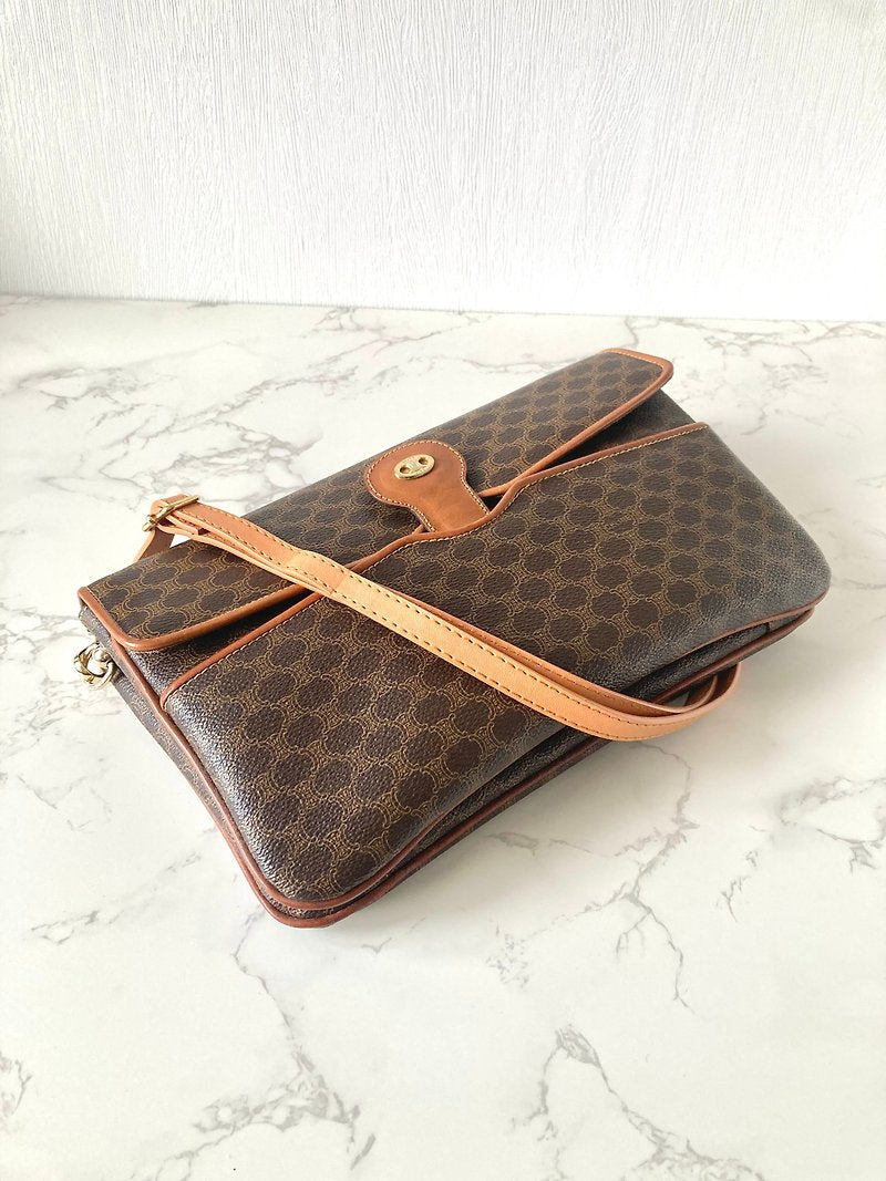 CELINE Brown Old Flower Leather Gold Arc de Triomphe Buckle Small Bag/Side Bag/Messenger Bag