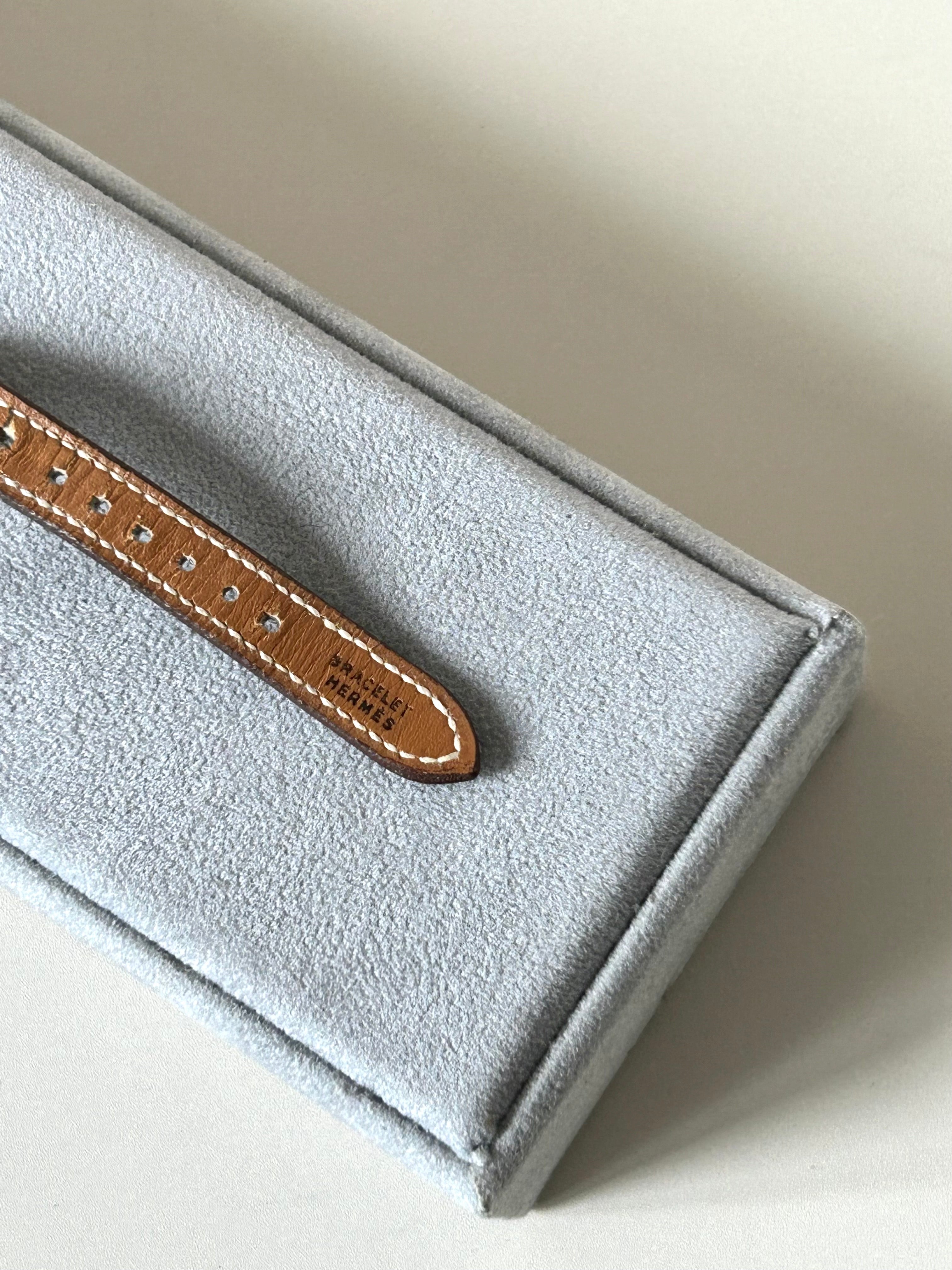 HERMES with original box - rare Croisiere brown leather wristwatch