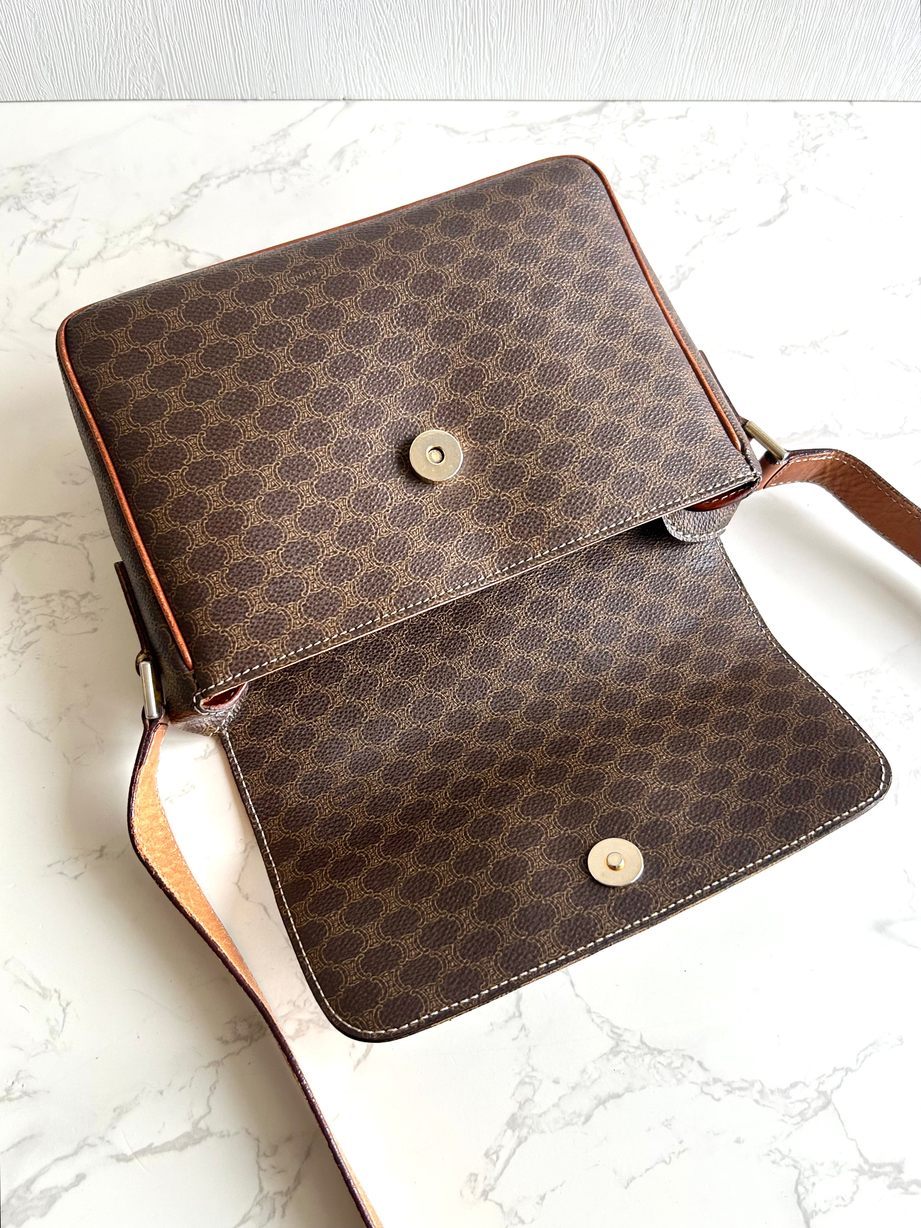 CELINE Brown Triomphe Gold Buckle Mini Box Bag/Shoulder Bag/Crossbody Bag
