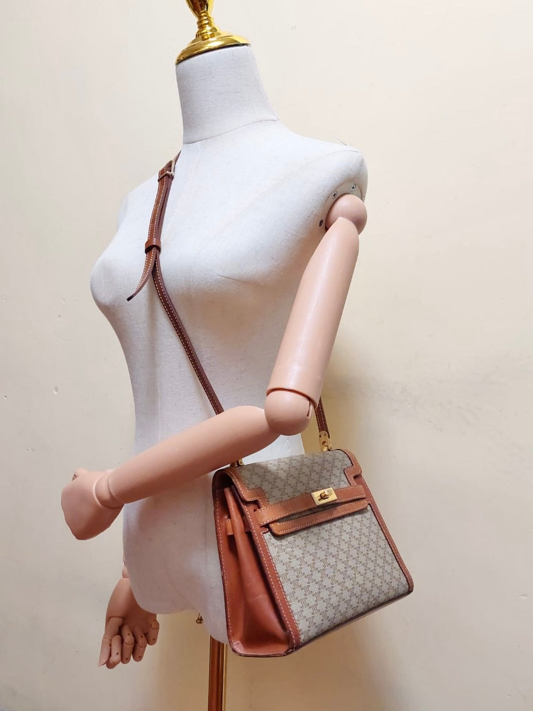 CELINE rare apricot old flower small Kelly / side bag / oblique bag