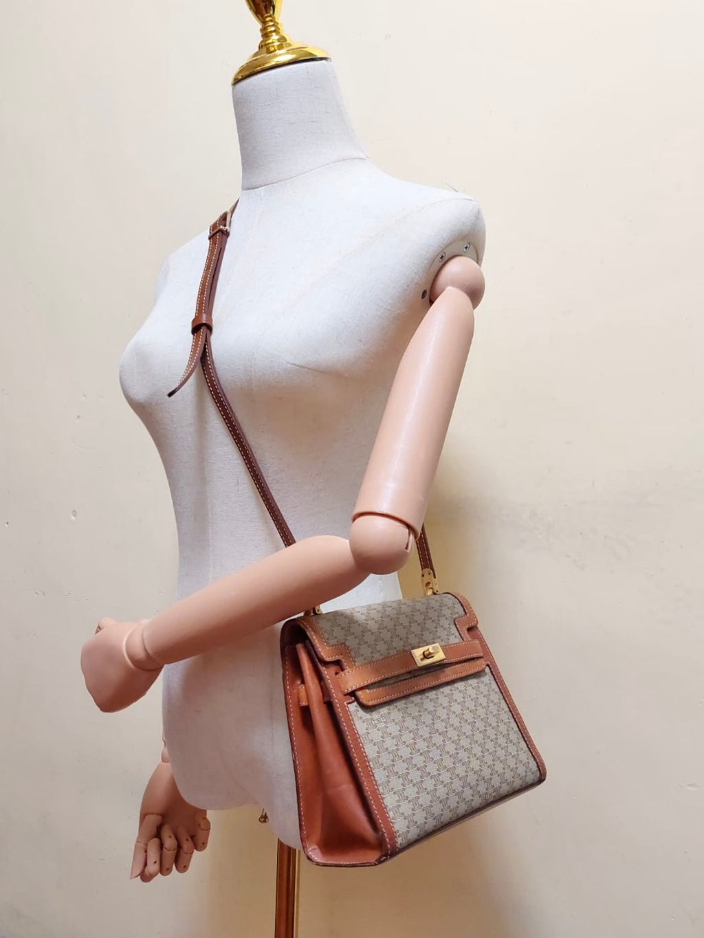 CELINE rare apricot old flower small Kelly / side bag / oblique bag
