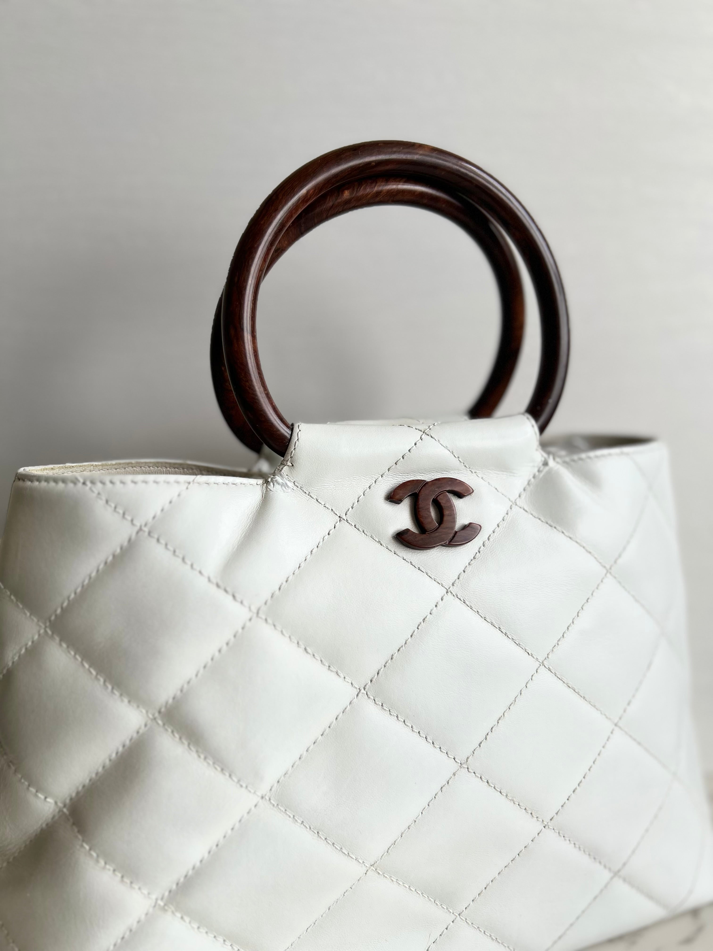 CHANEL rare white wood handle leather small tote bag / handbag