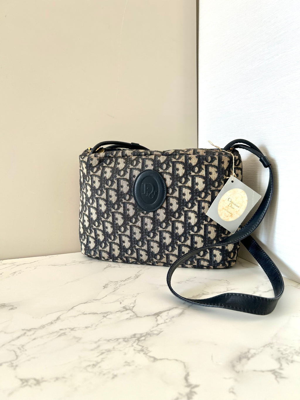 CHRISTIAN DIOR 稀有深藍色黑老花豆腐側背包
