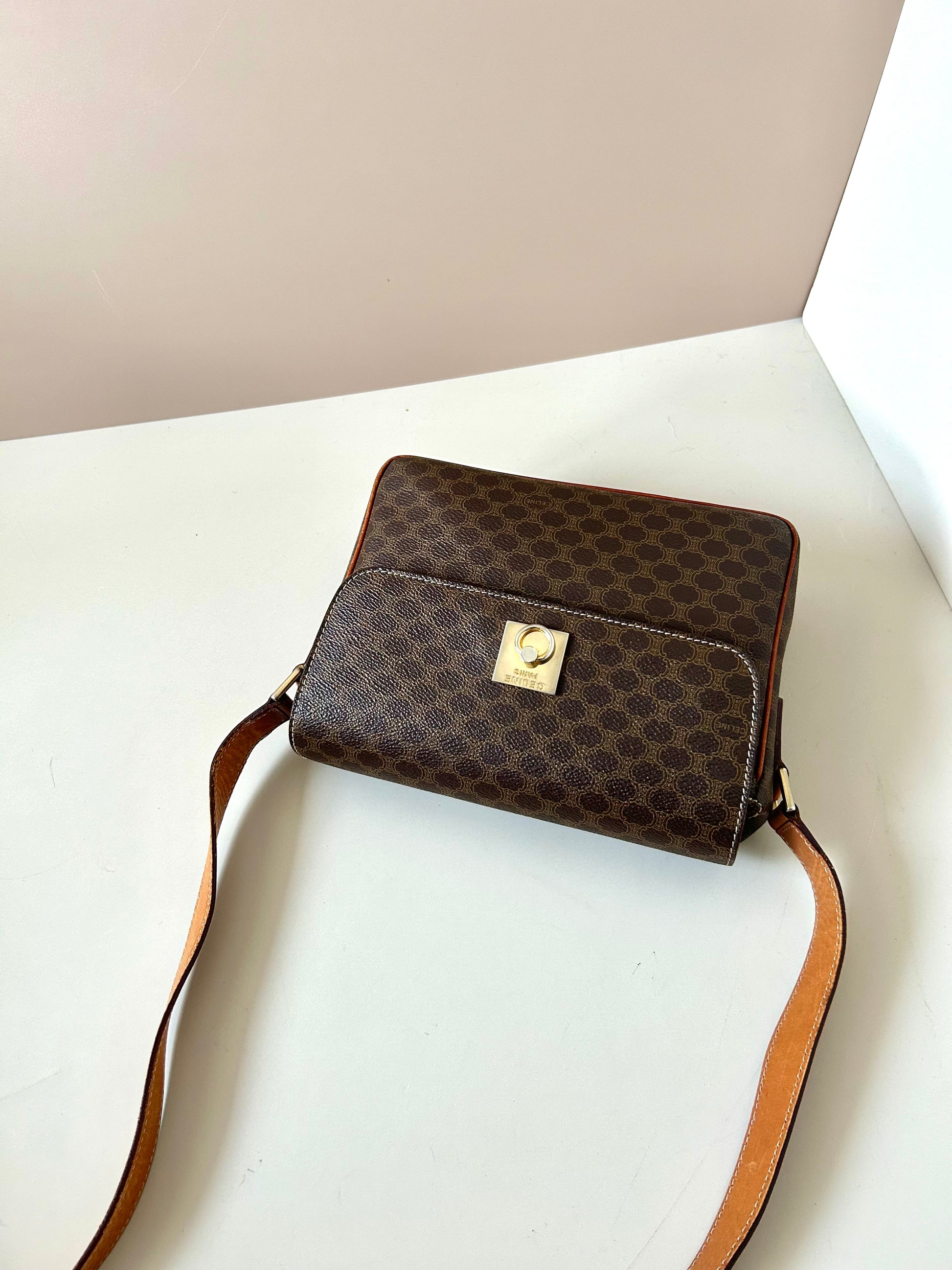 CELINE Brown Old Flower Leather Gold Buckle Small Tofu Box Bag/Side Bag/Messenger Bag