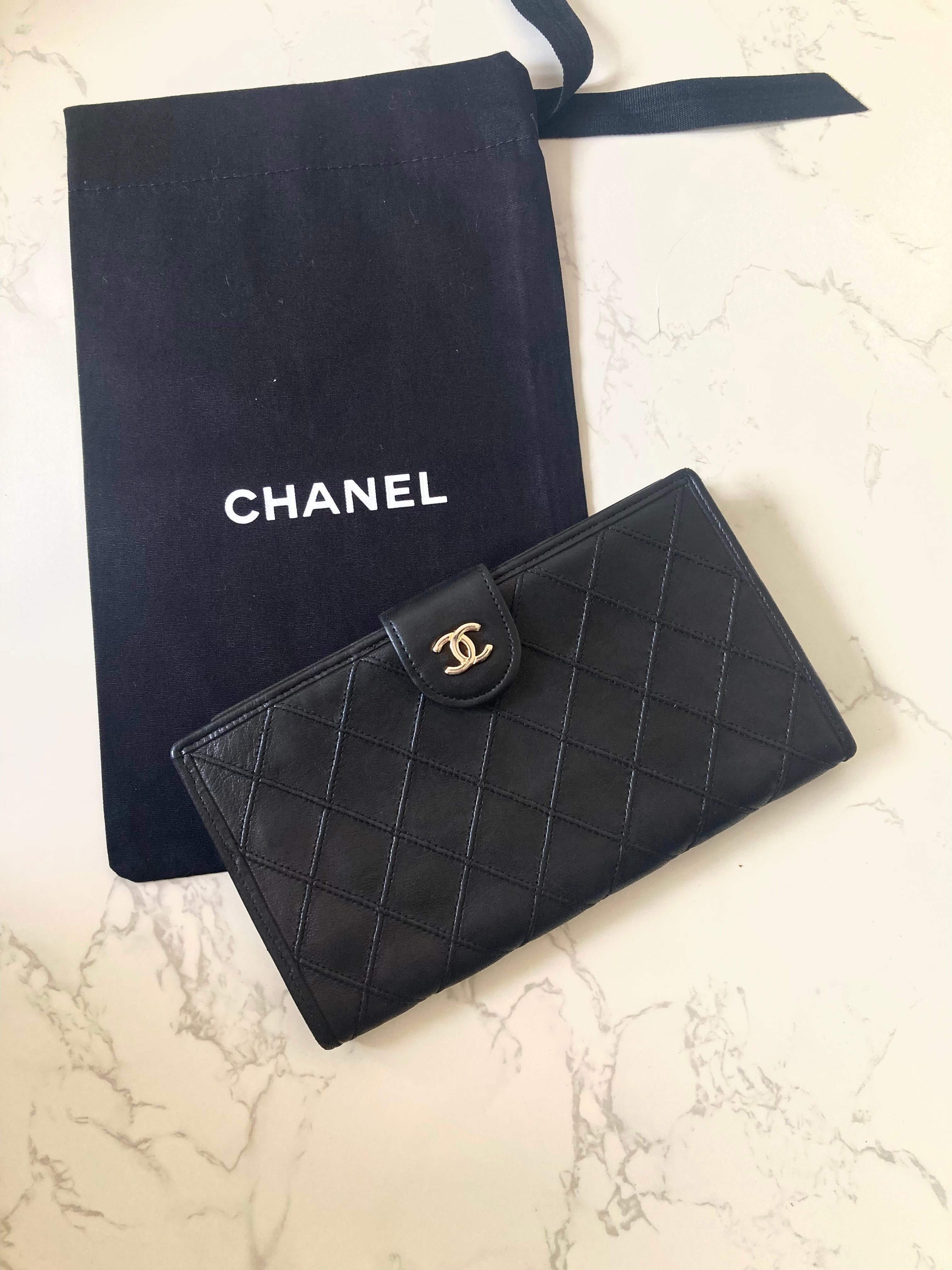 CHANEL Rare Black x Gold Long Bi-fold Wallet