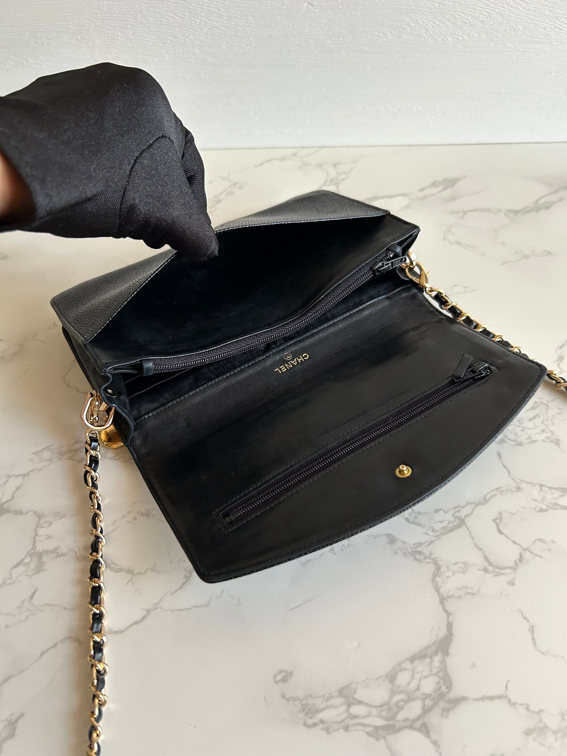 CHANEL Rare Black Caviar Chain WOC/Side Bag/Messenger Bag