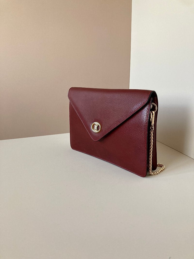 CELINE rare wine red Arc de Triomphe gold buckle envelope small bag/side backpack/underarm bag