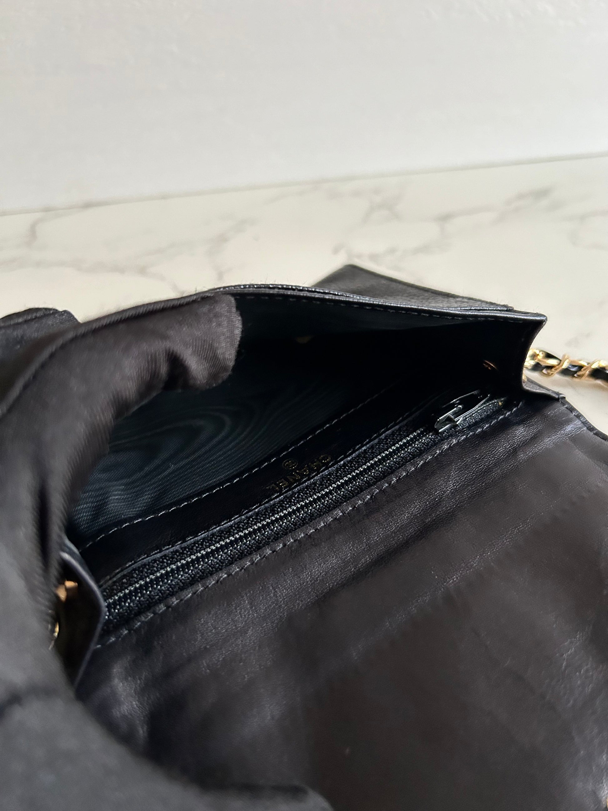 CHANEL Black Caviar WOC/Side Bag/Medium-Long Wallet
