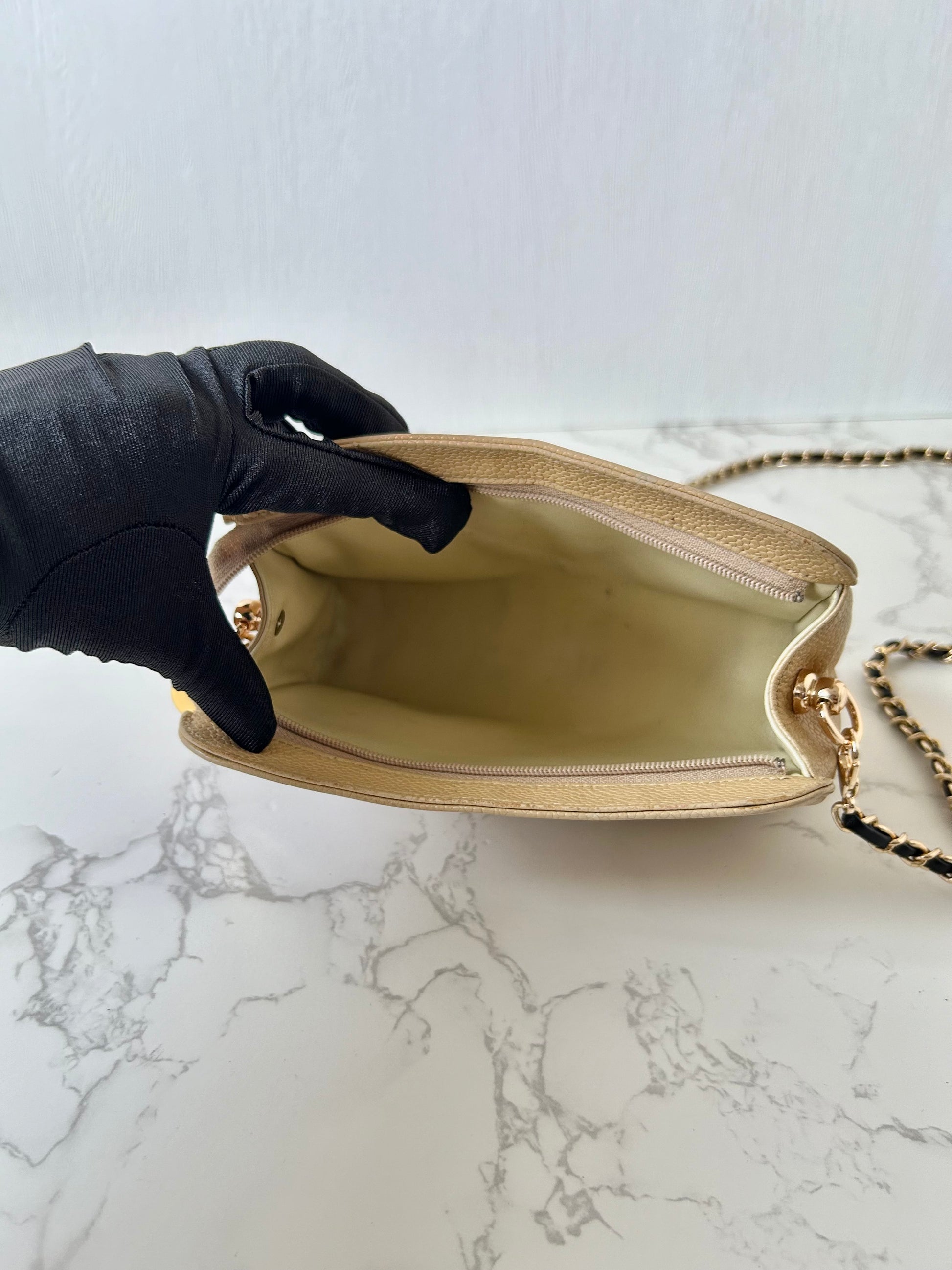 CHANEL Rare Beige Apricot Caviar Leather Chain Small Bag/Side Bag/Messenger Bag/Clutch Bag