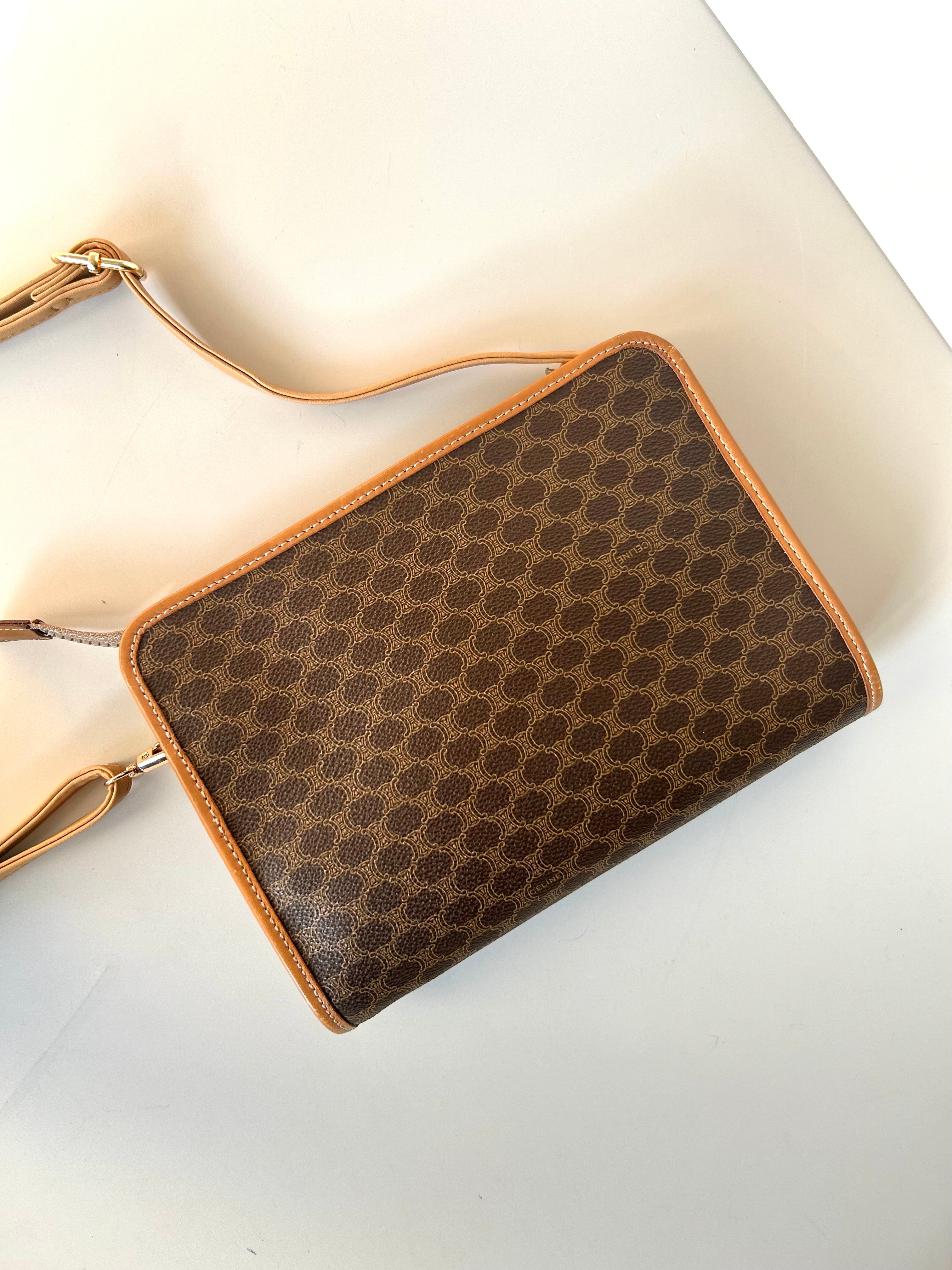 CELINE Brown Old Flower Leather Side Bag/Messenger Bag/Clutch Bag