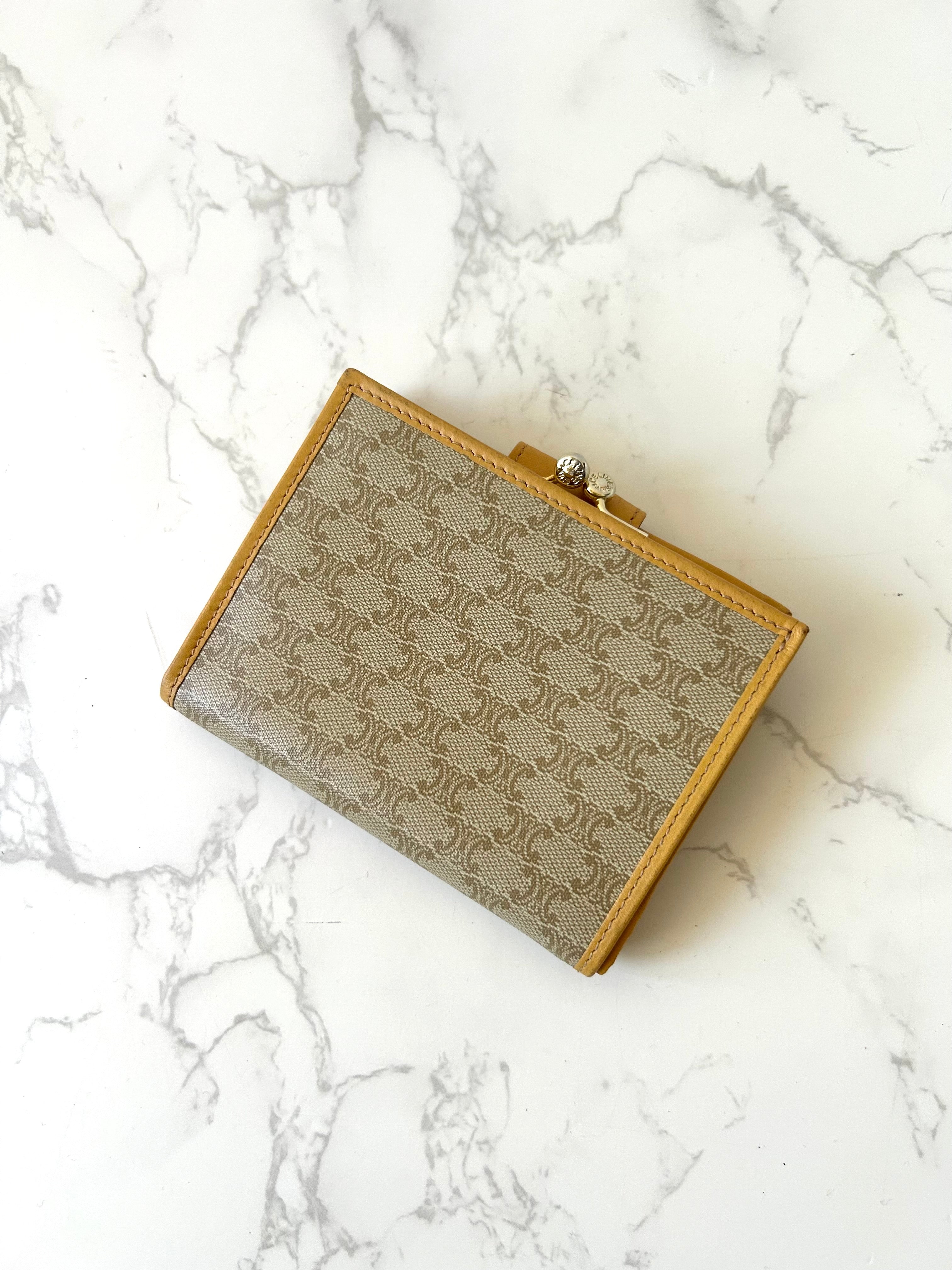 CELINE Beige Brown Presbyopia Arc de Triomphe Short Wallet/Purse/Wallet