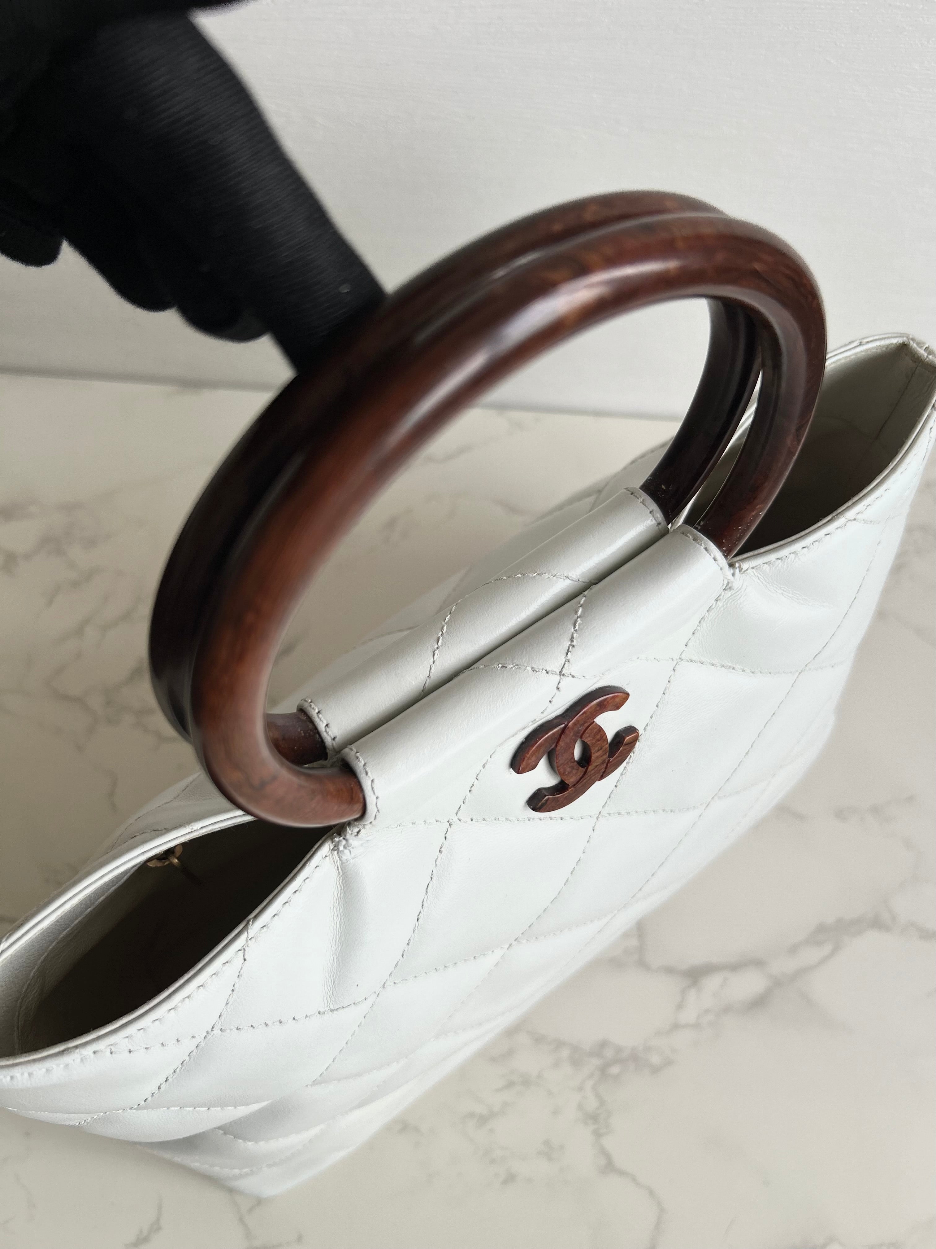 CHANEL rare white wood handle leather small tote bag / handbag