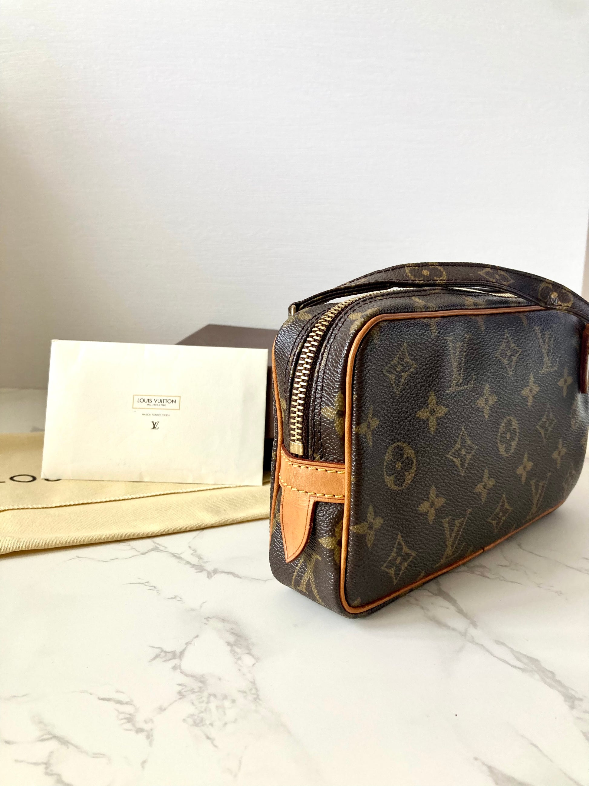 Louis Vuitton LV Classic Brown Monogram Shoulder Bag