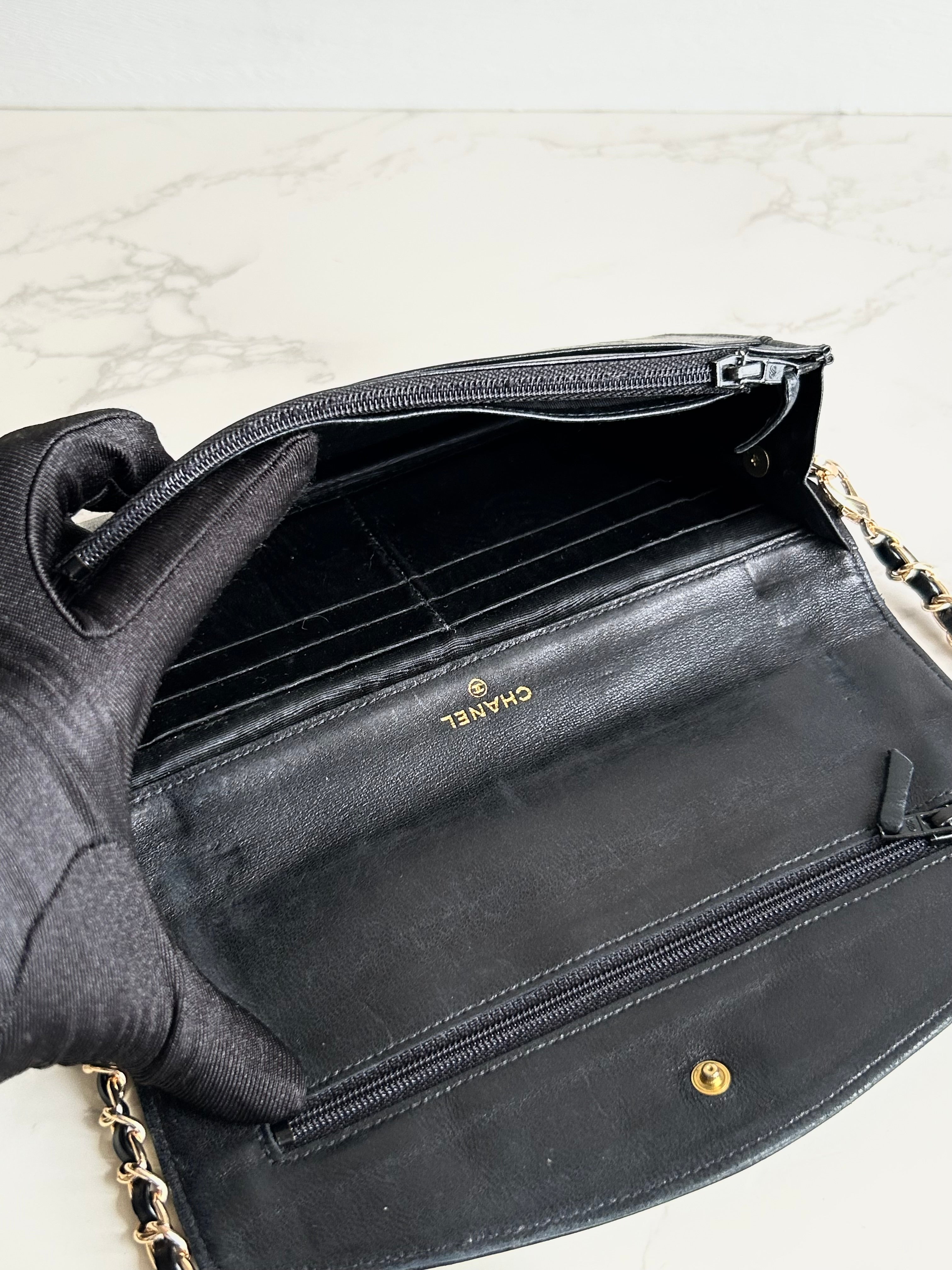 CHANEL rare black lambskin chain strap WOC/side bag/oblique bag