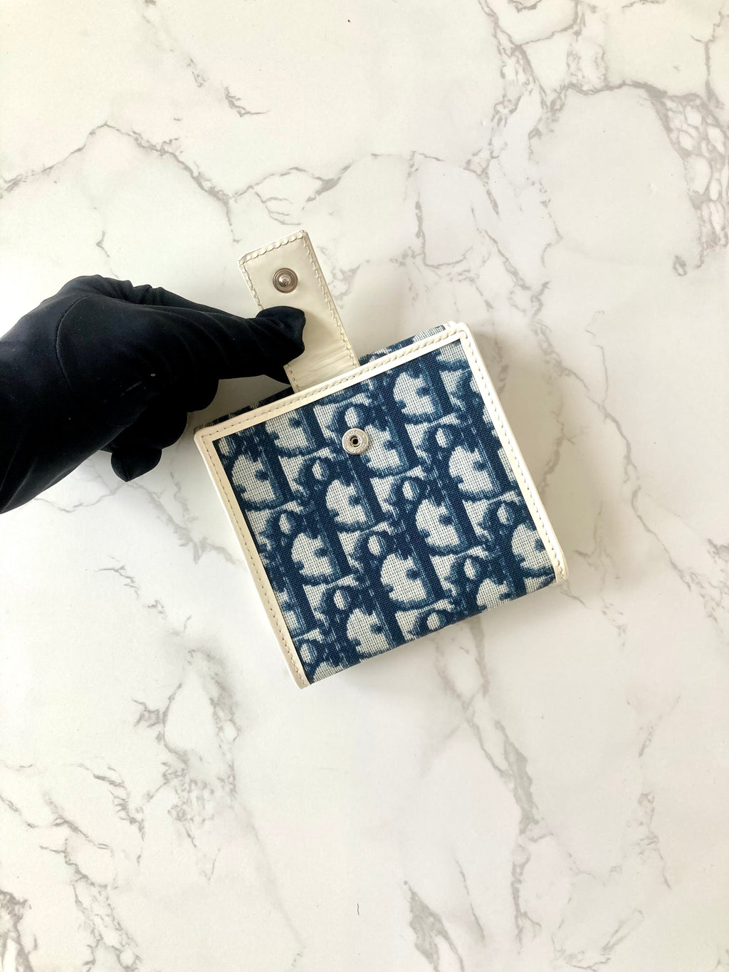 CHRISTIAN DIOR White x Navy Trotter Monogram Compact Wallet