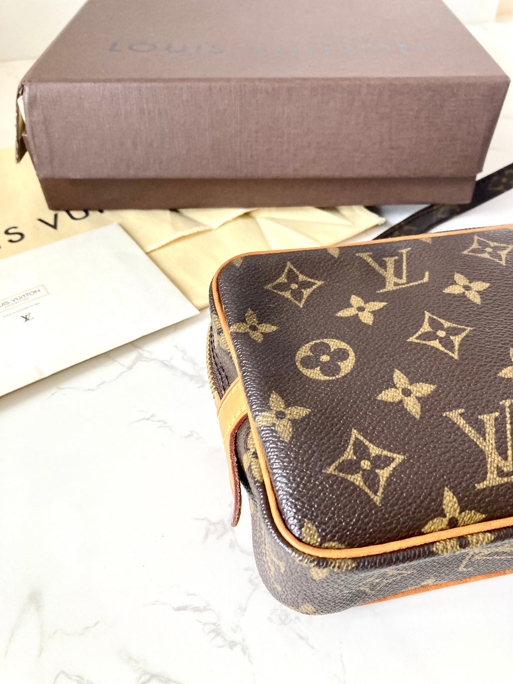 Louis Vuitton LV Classic Brown Monogram Shoulder Bag