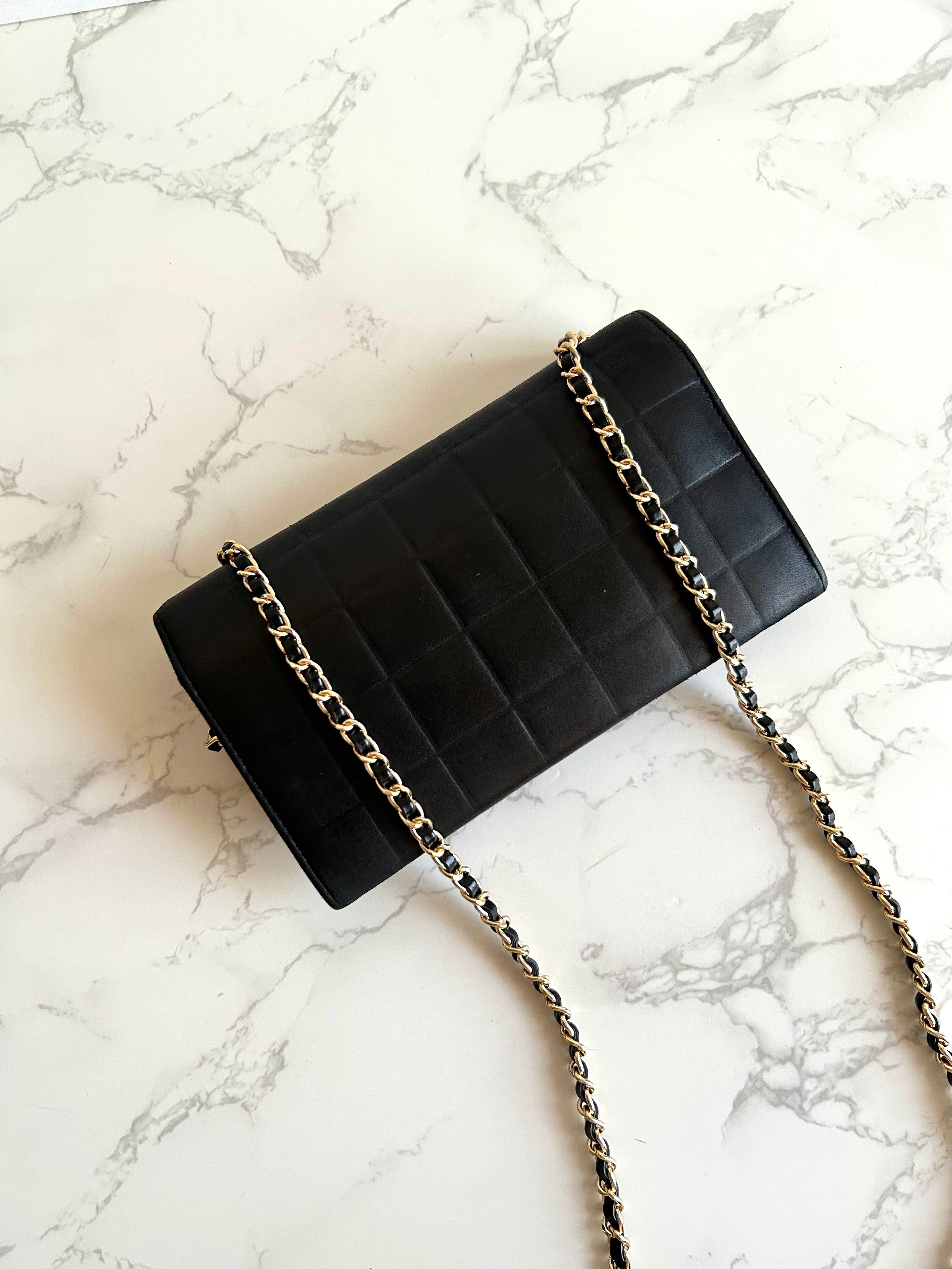 CHANEL Black Ice Cube Gold Buckle WOC Long Wallet / Diagonal Bag / Side Bag
