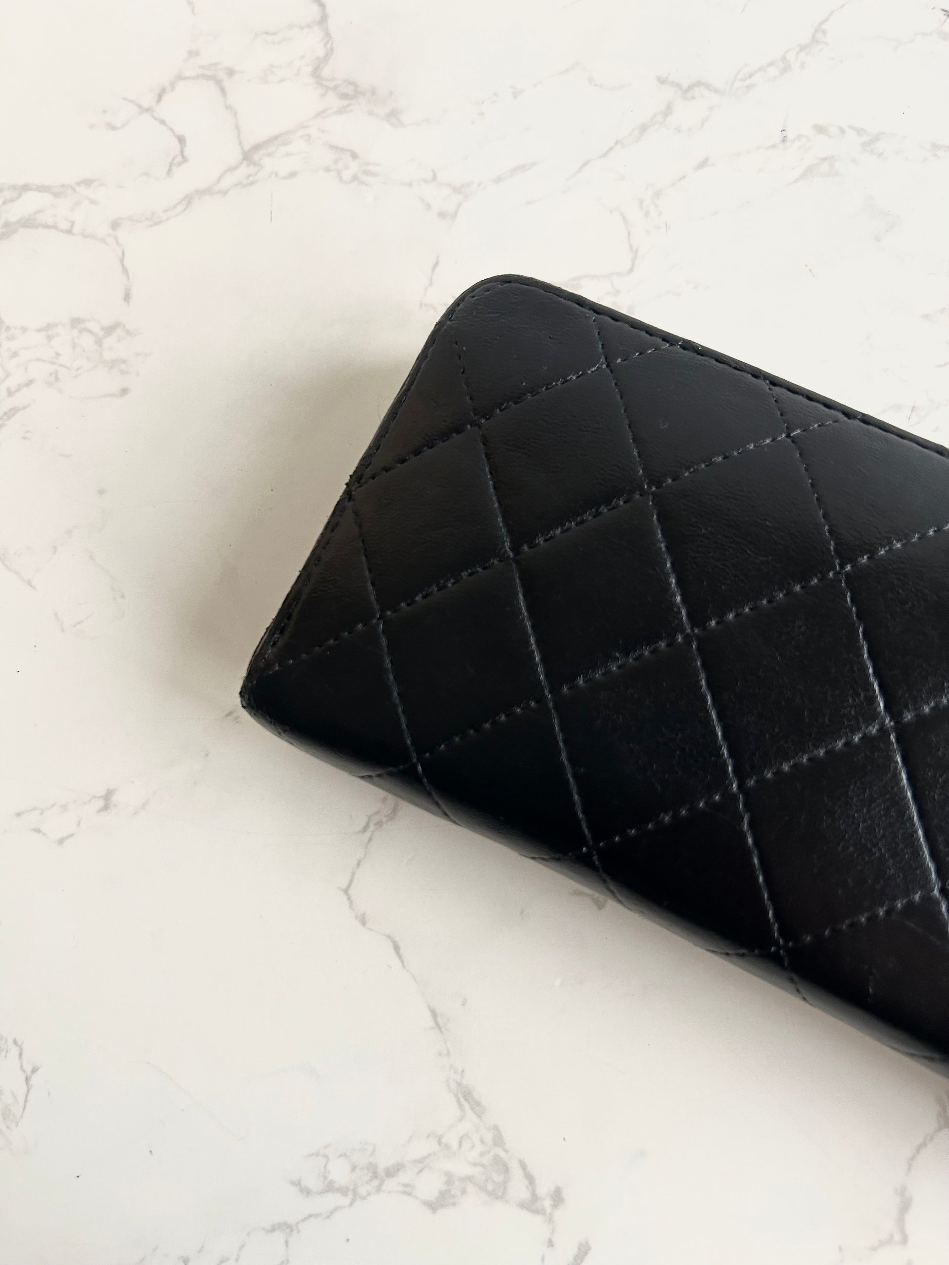 近年專櫃款 Chanel黑金色小羊皮革長夾 長錢包