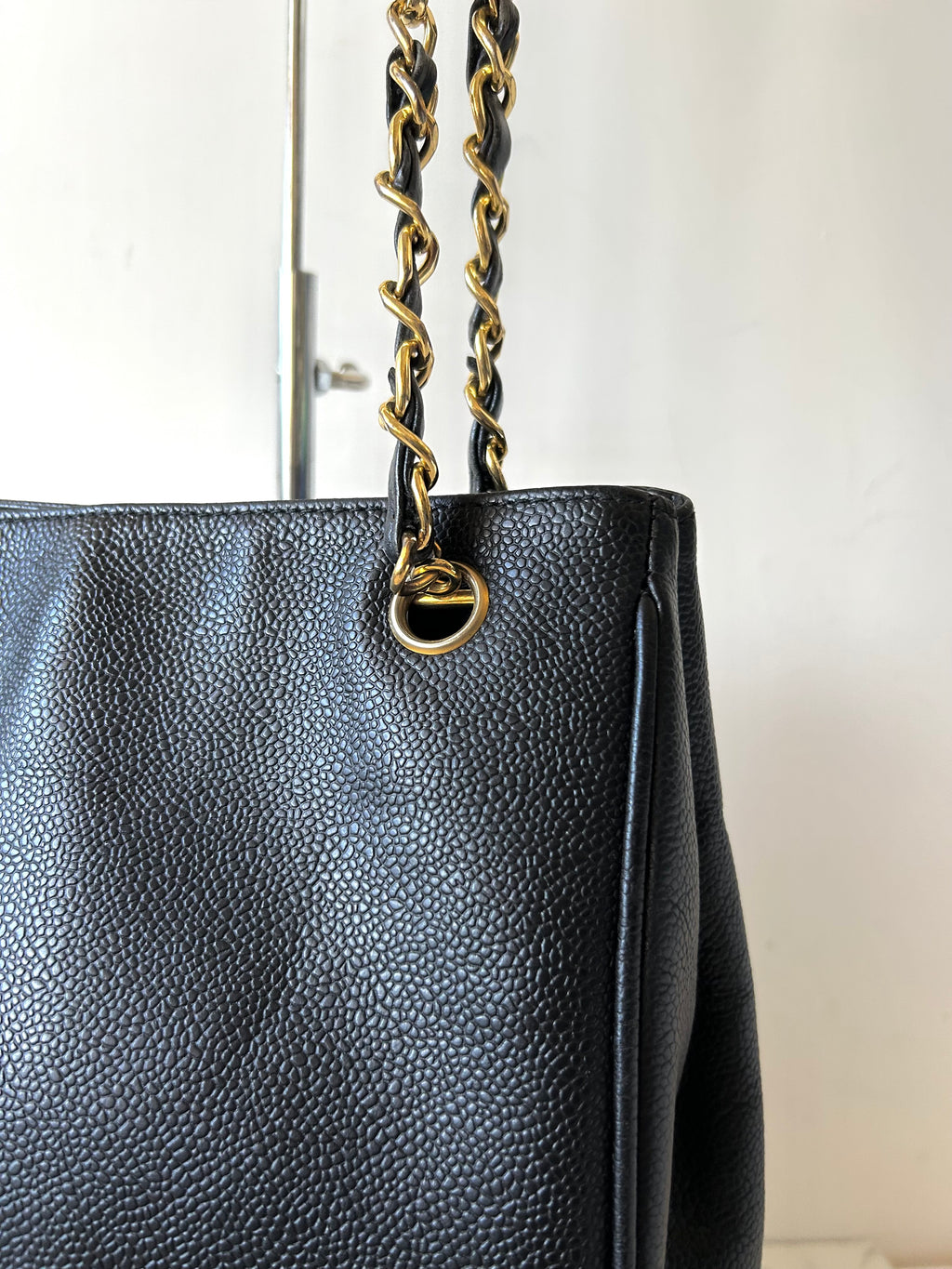 CHANEL black caviar leather chain tote bag / side bag