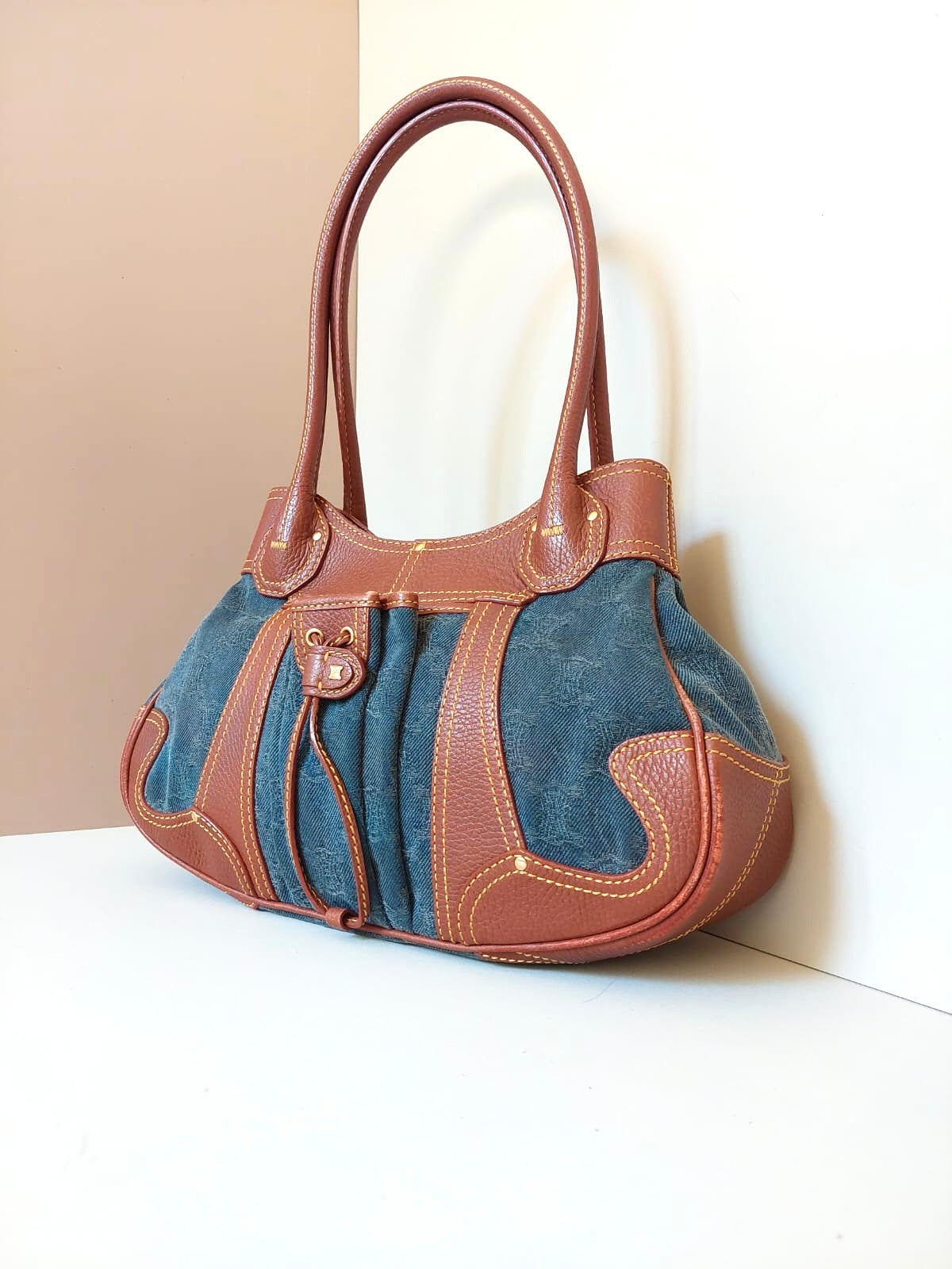 CELINE rare denim blue old flower leather small bag / side backpack / underarm bag