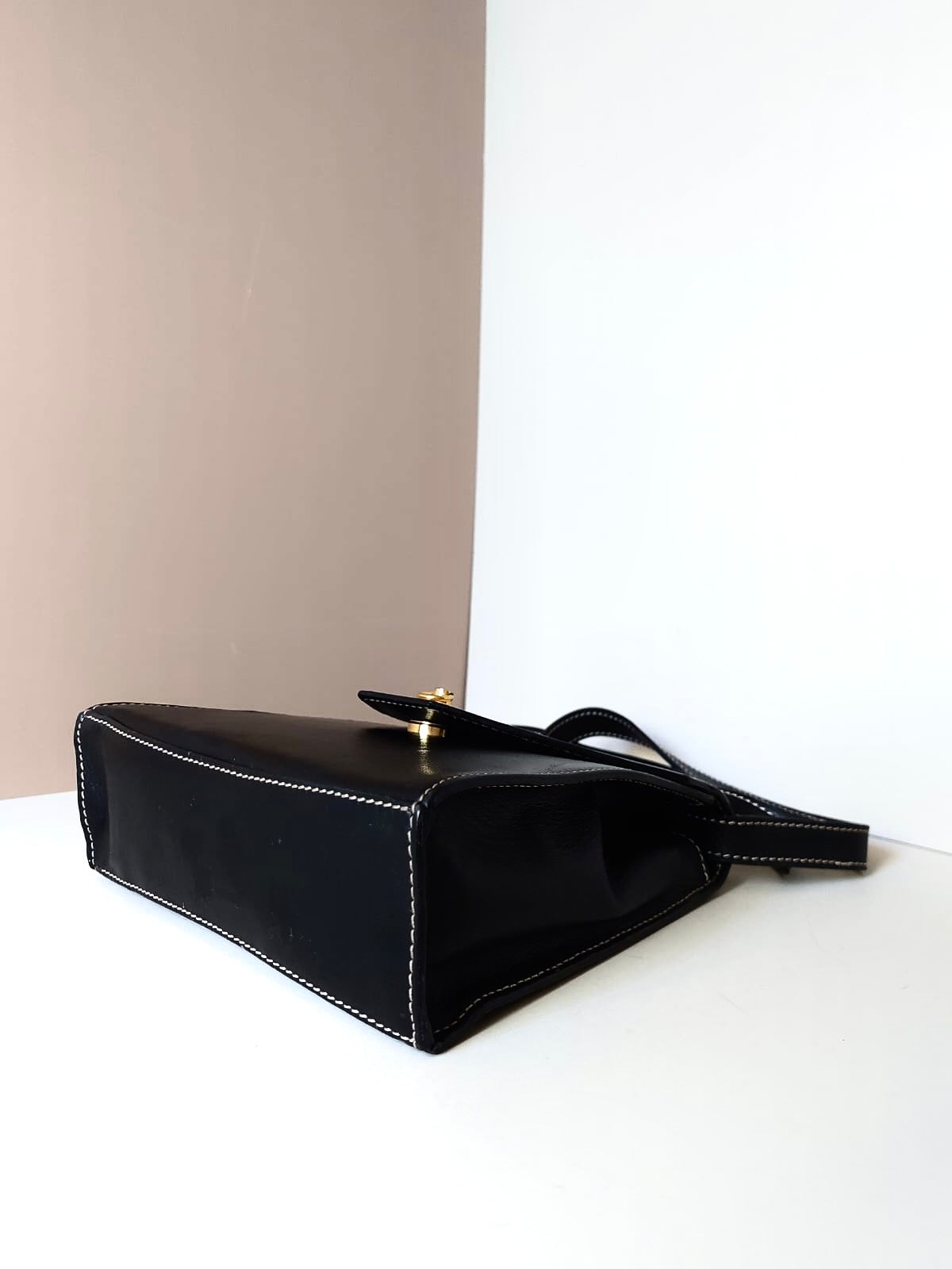 CELINE rare black gold buckle outer seam leather small Kelly shoulder bag / crossbody bag