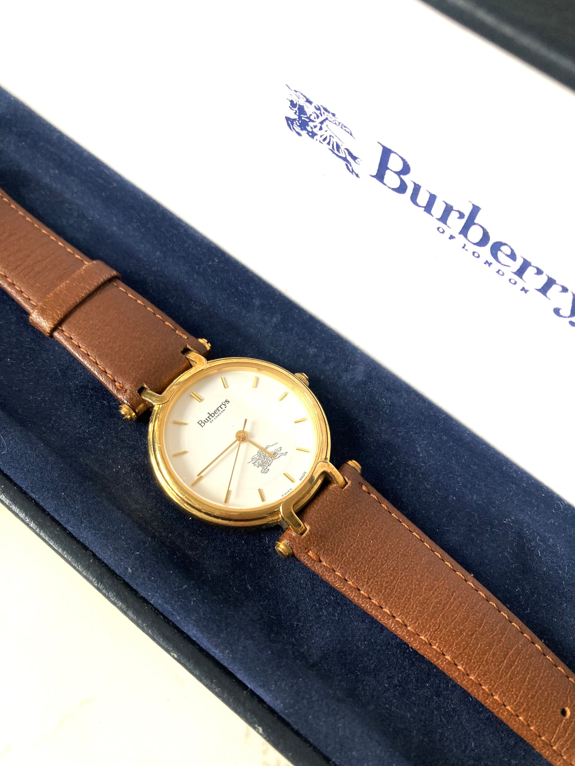 BURBERRYS Horse Carriage Classic Brown Leather Unisex Watch