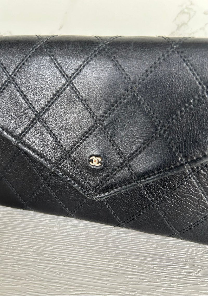CHANEL Black Gold Buckle Envelope Small Bag/Side Bag/Messenger Bag/Clutch Bag/Mid-Length Wallet