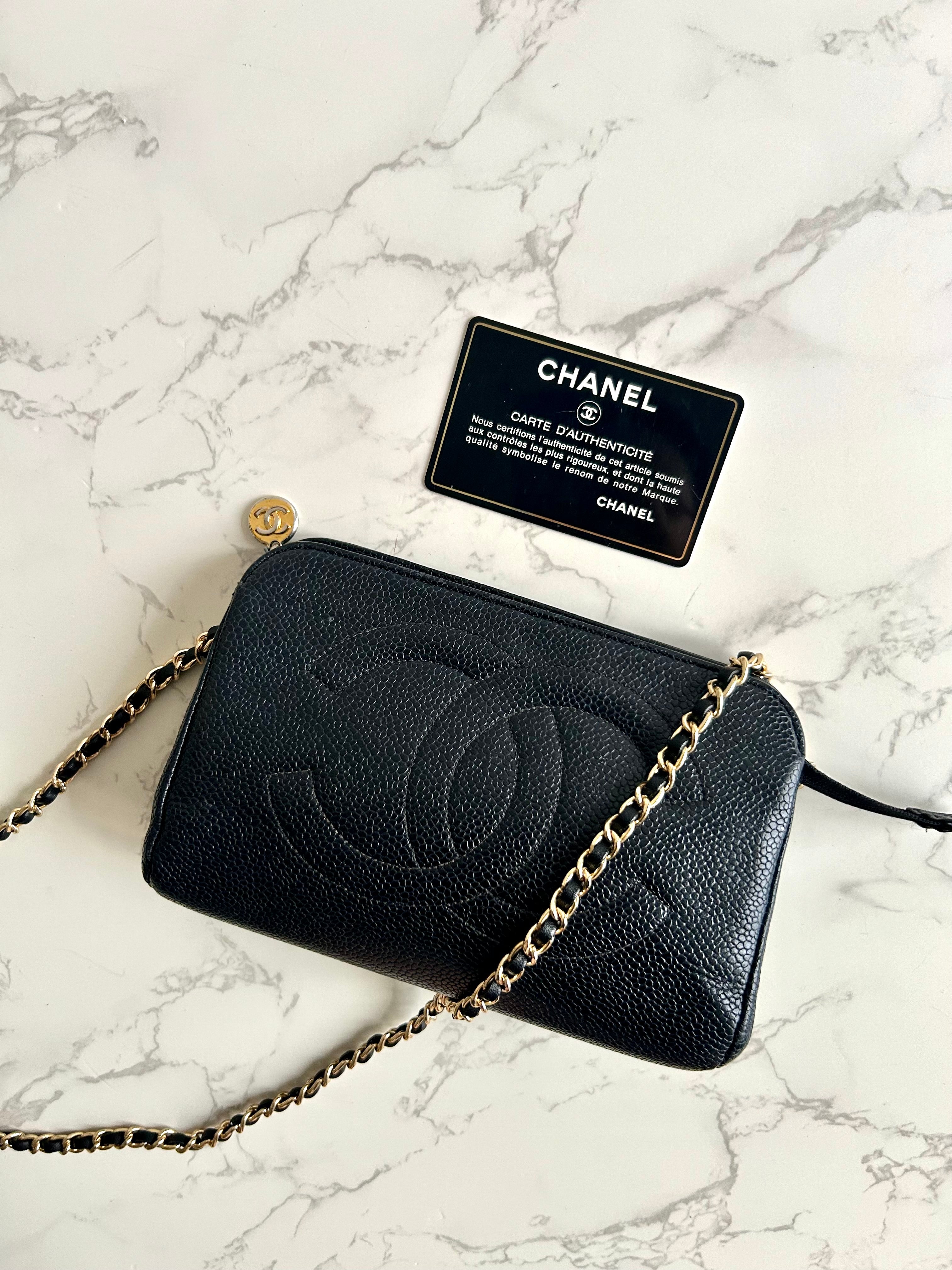 CHANEL Rare Black Caviar Leather Side Bag/Messenger Bag/Clutch