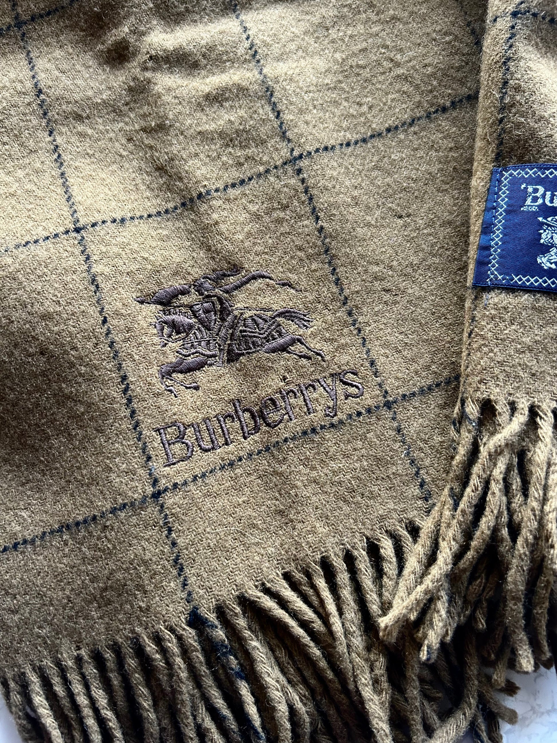 BURBERRYS 駝色幼格紋刺繡圍巾/頸巾· 新春禮品