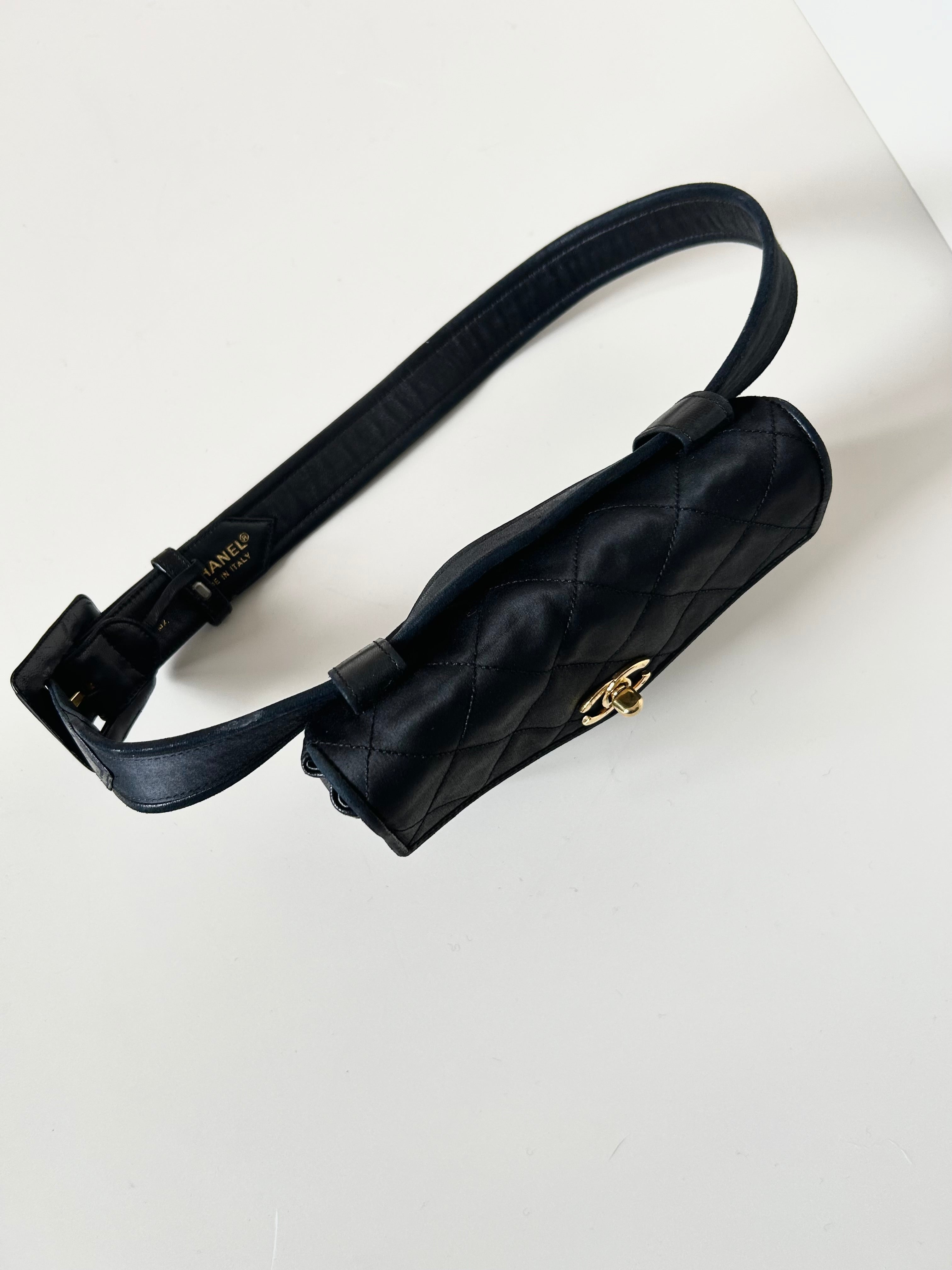 CHANEL rare black leather patchwork gold buckle belt bag / side bag / oblique bag