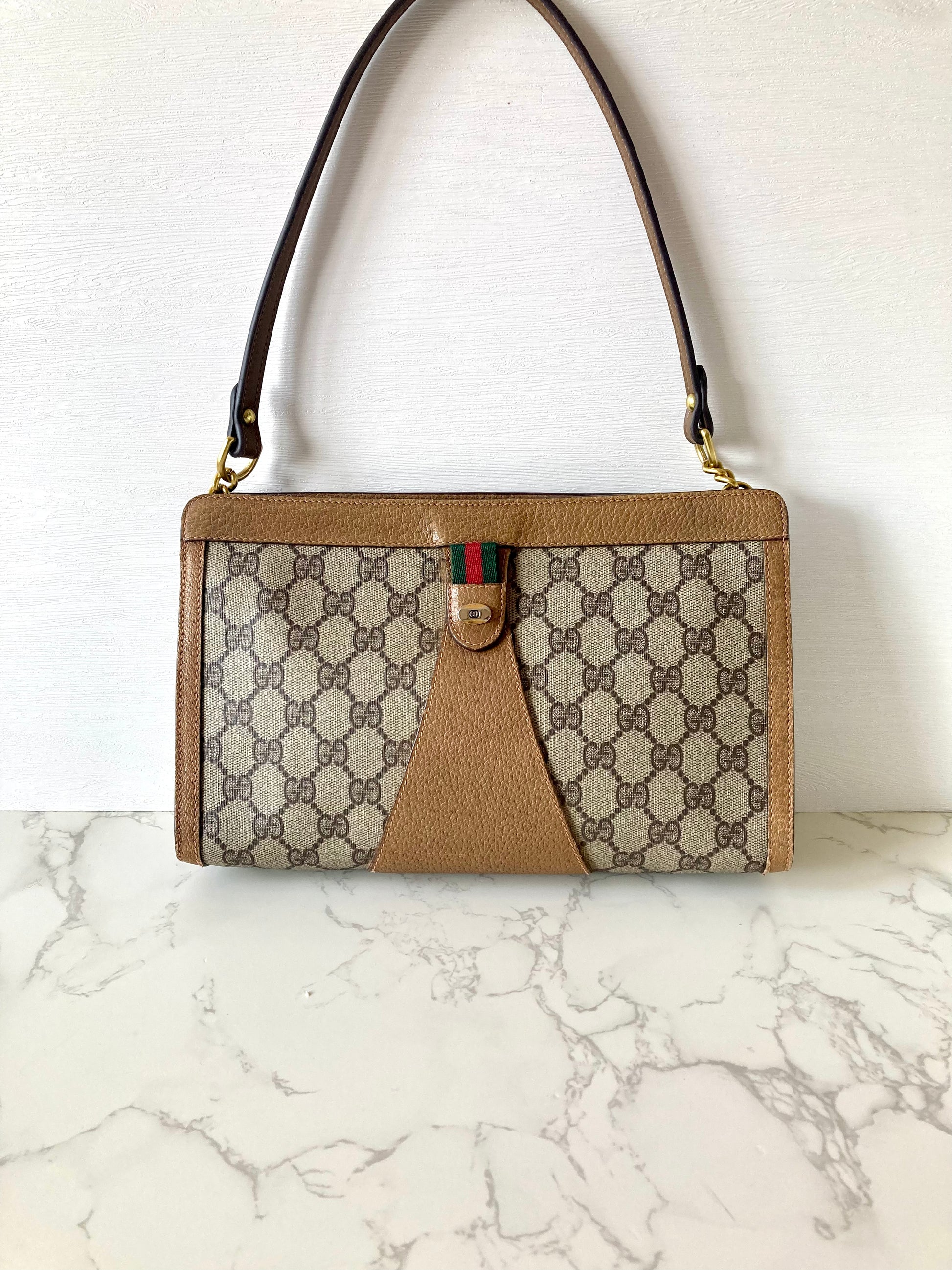 GUCCI Brown Monogram Horseshoe Two-way Shoulder Bag / Clutch