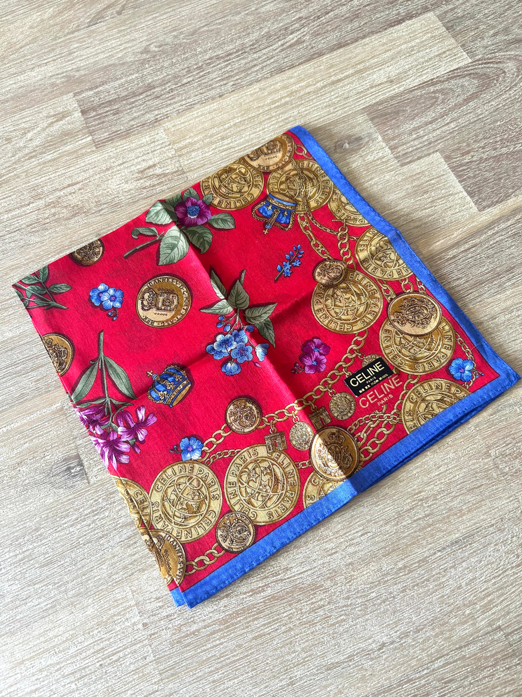 女神節滿額 HKD$3888贈品 - CELINE紅藍金幣方型絲巾 46x46cm