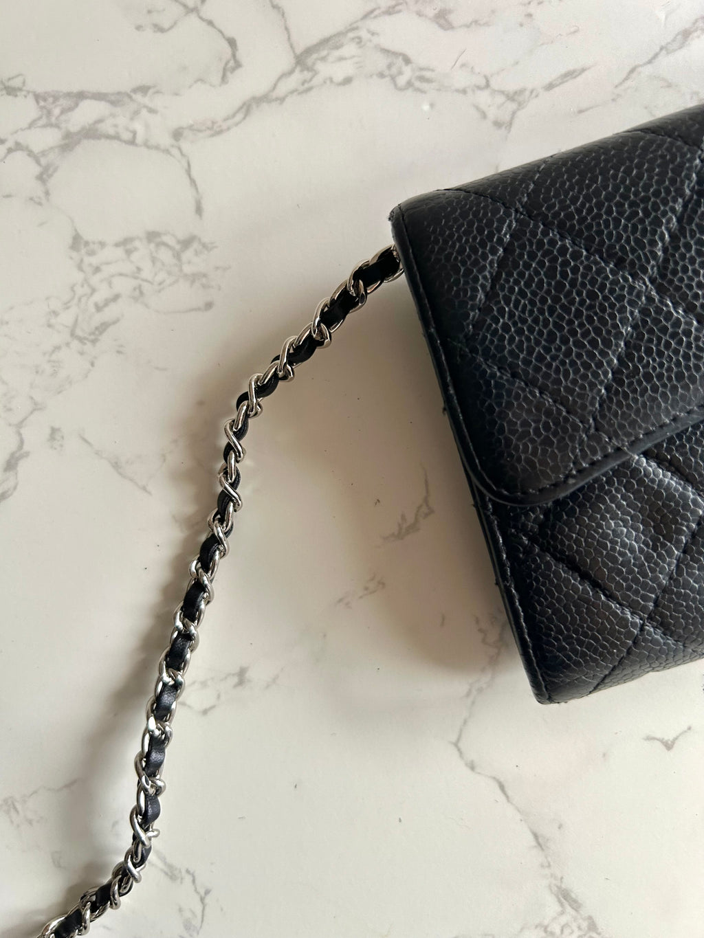 CHANEL Black Caviar Leather Long Wallet/Chain Side Bag/Slant Bag - Japanese Second-hand Vintage