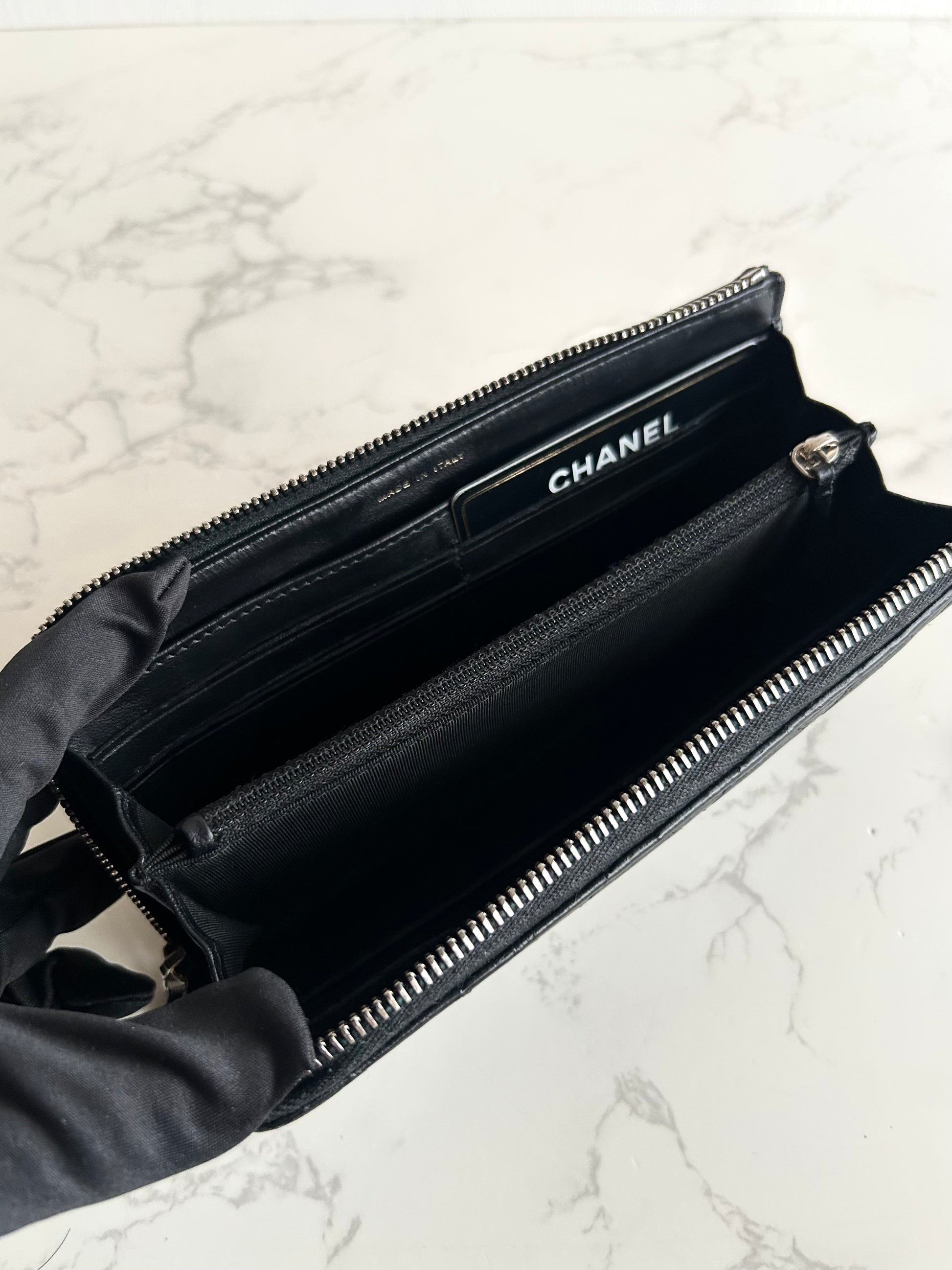 近年專櫃款 Chanel黑金色小羊皮革長夾 長錢包