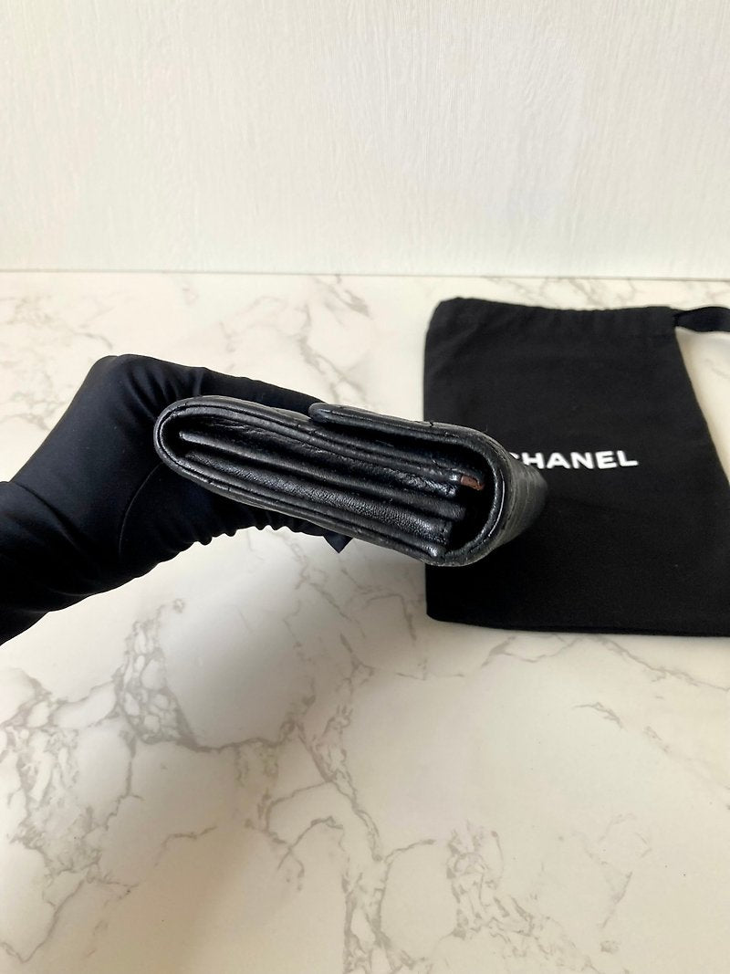 CHANEL 經典黑色小羊皮革格紋銀標長夾/錢包
