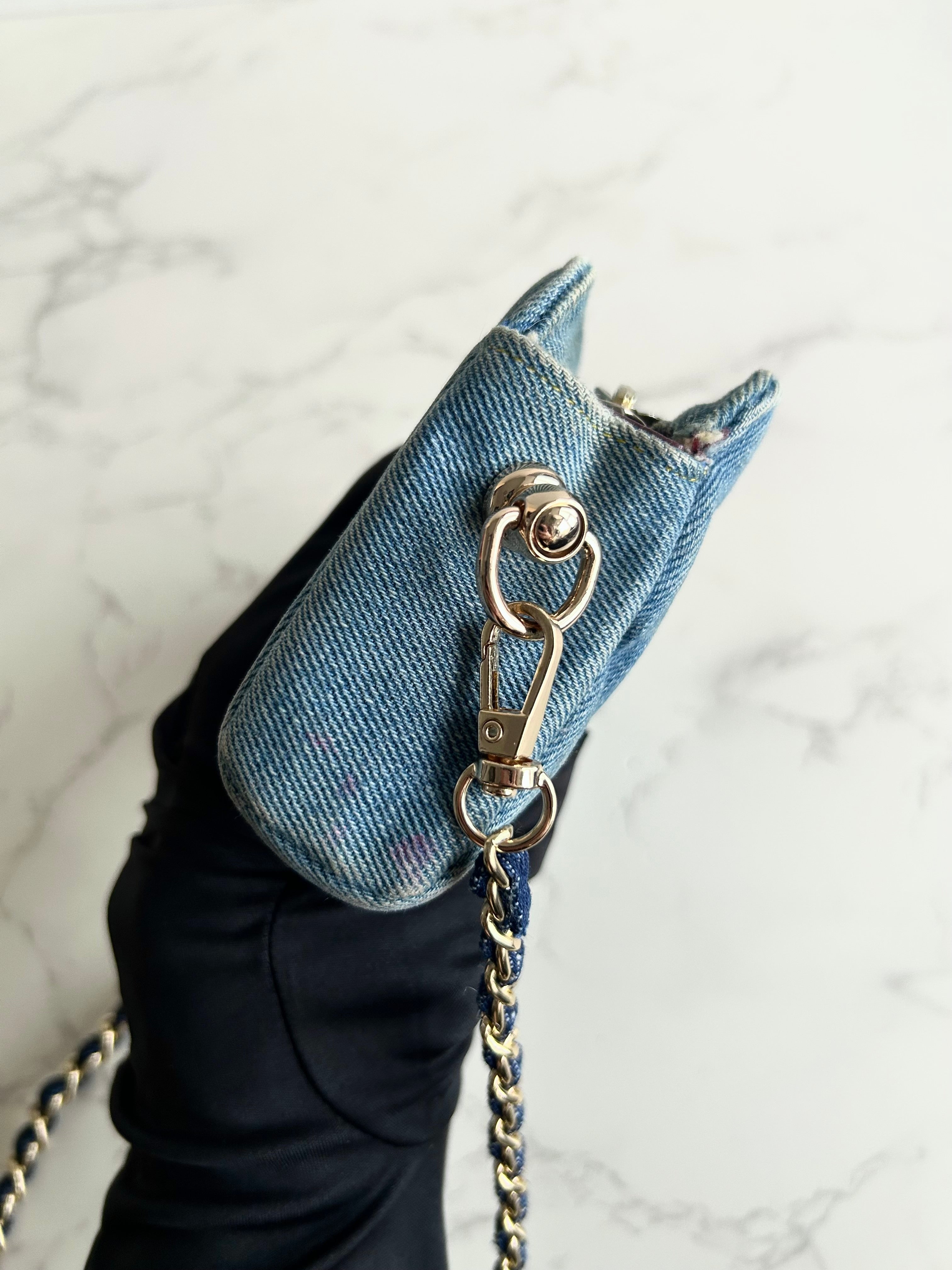 Extremely Rare Used Chanel Two-Way Topstitched Denim Bag Shoulder Bag Crossbody Bag