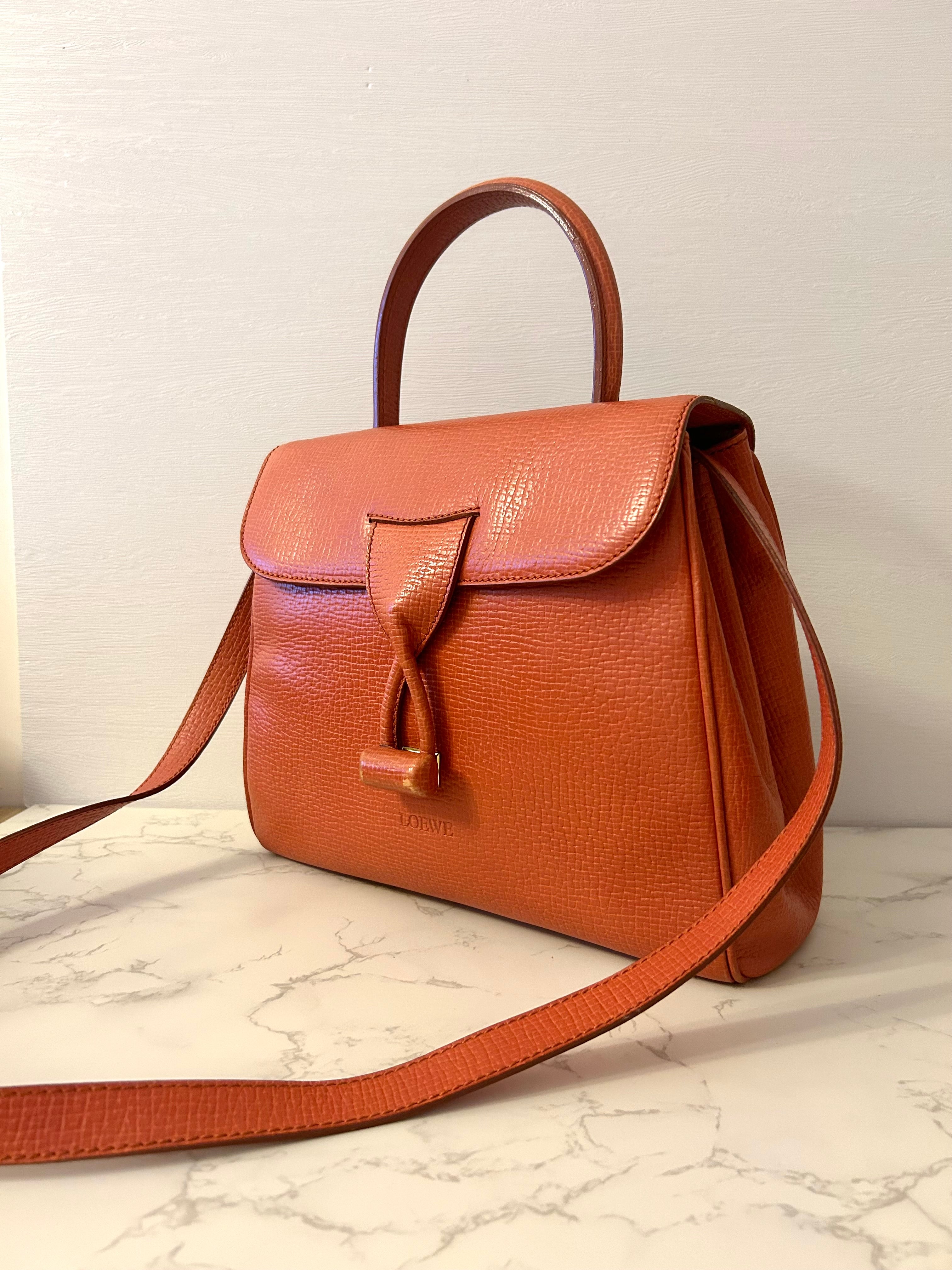 LOEWE rare caramel brown rotating buckle dual-purpose side bag/oblique bag/handbag