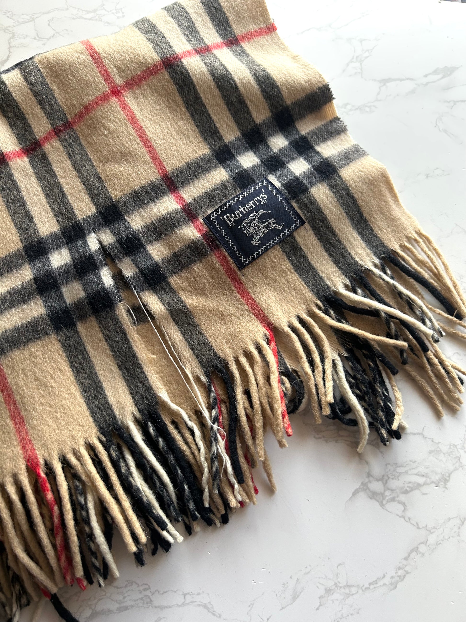 BURBERRYS 經典格紋圍巾/頸巾· 新春禮品