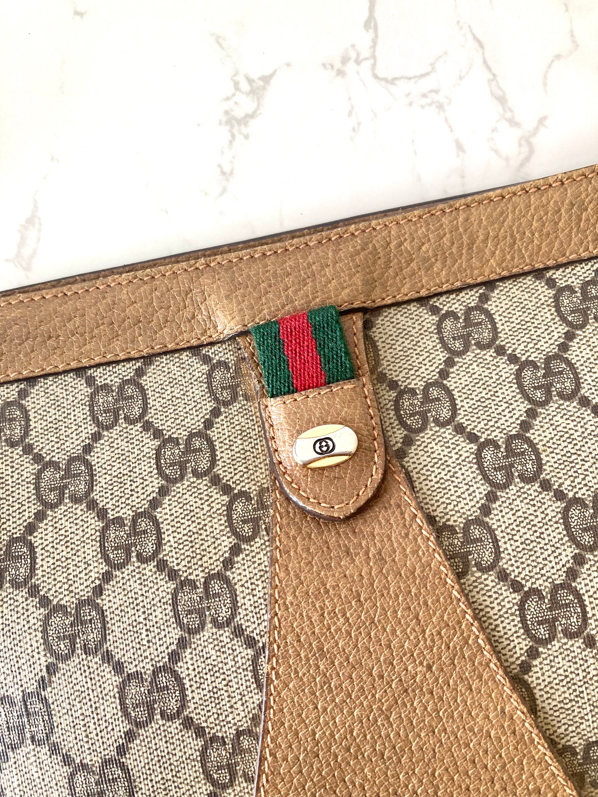 GUCCI Brown Monogram Horseshoe Two-way Shoulder Bag / Clutch