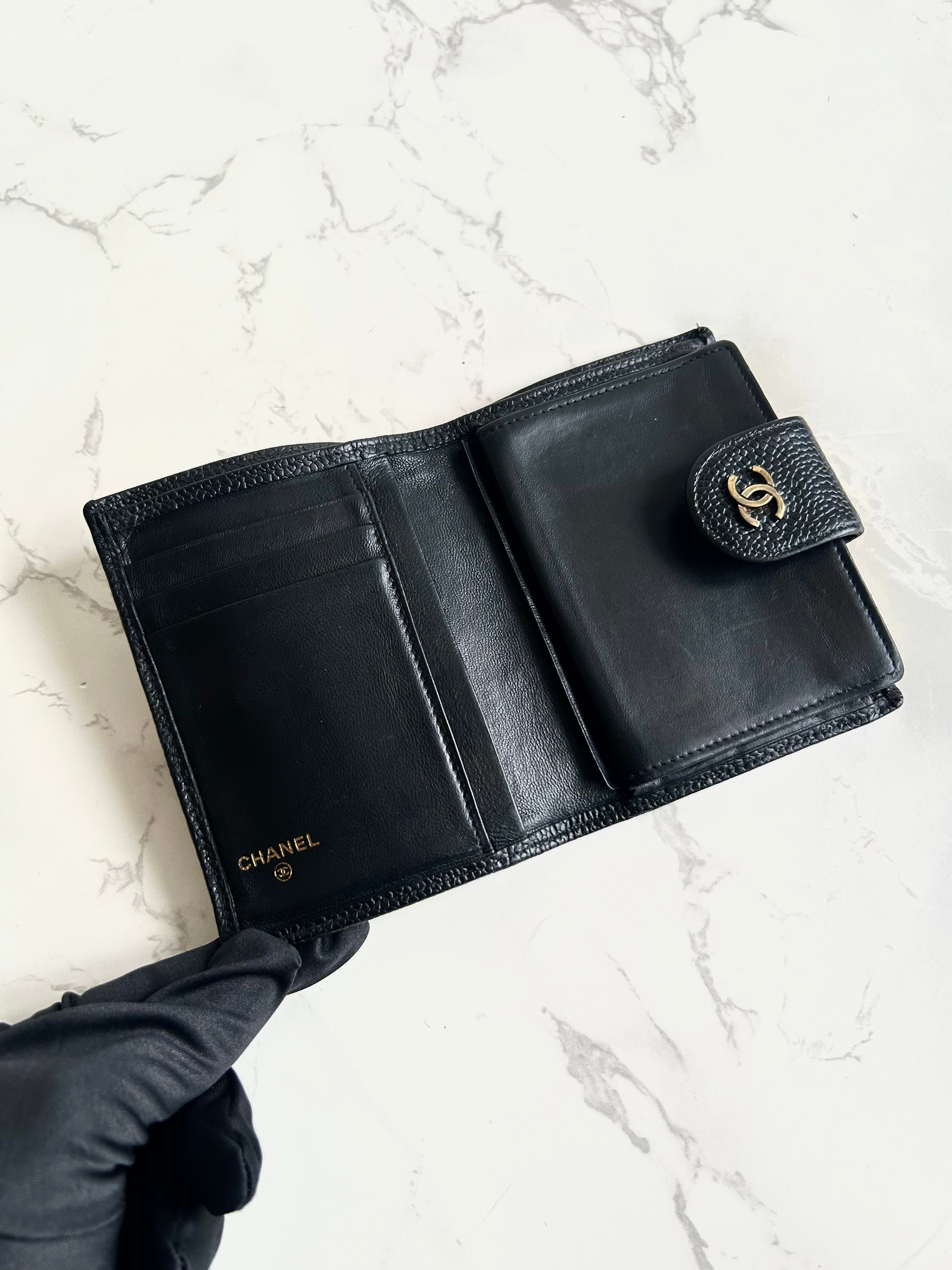 Chanel Black Caviar Leather Medium Wallet/Bifold Wallet/Wallet/Short Wallet
