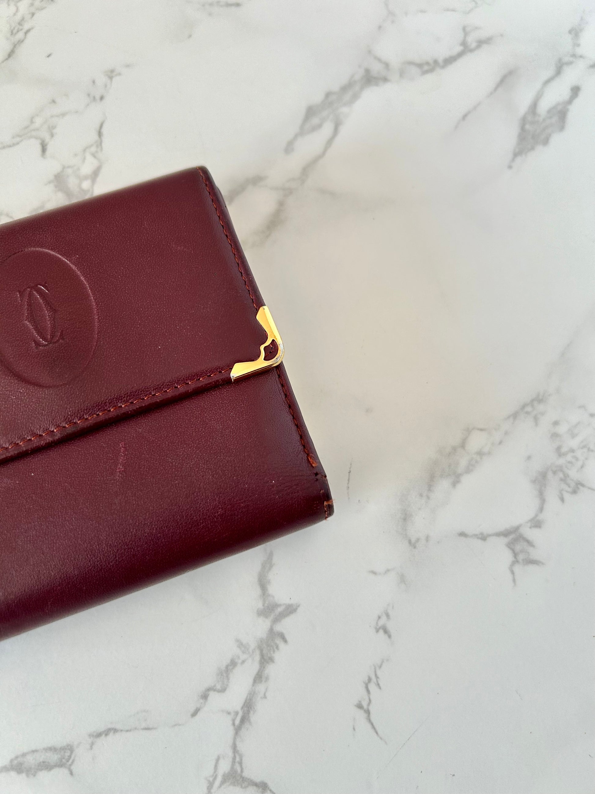 CARTIER Must de Cartier 酒紅色錢包 / 短夾 / 零錢包